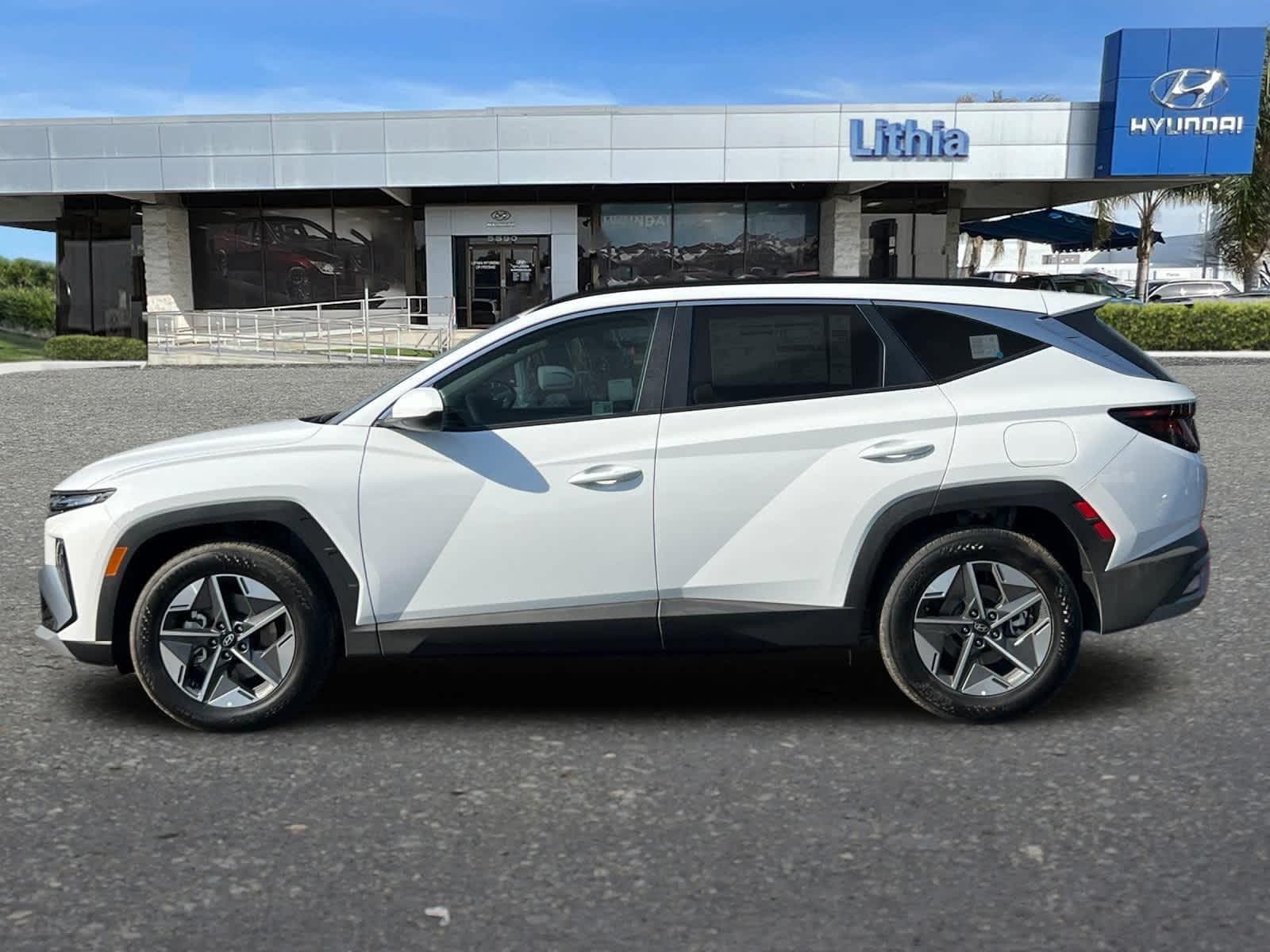 Thumbnail: 2025 Hyundai Tucson - 5