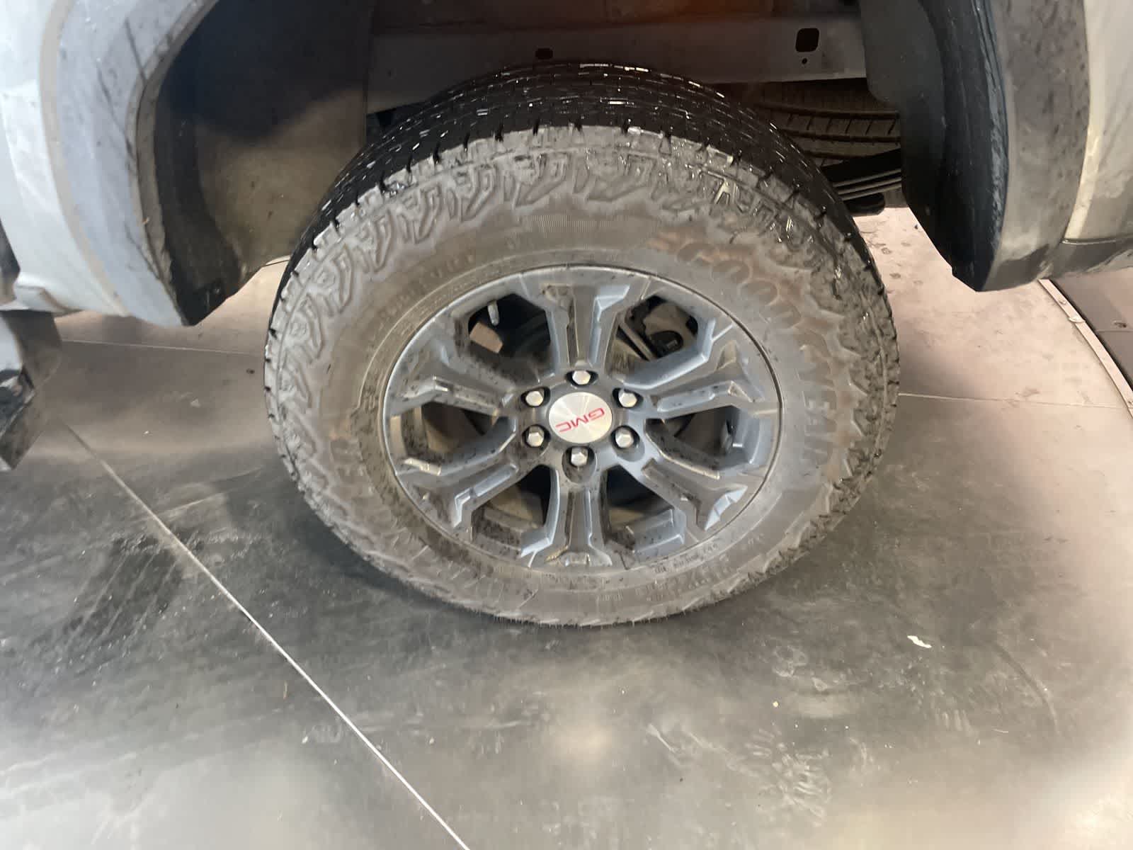 2023 GMC Canyon Elevation photo 5