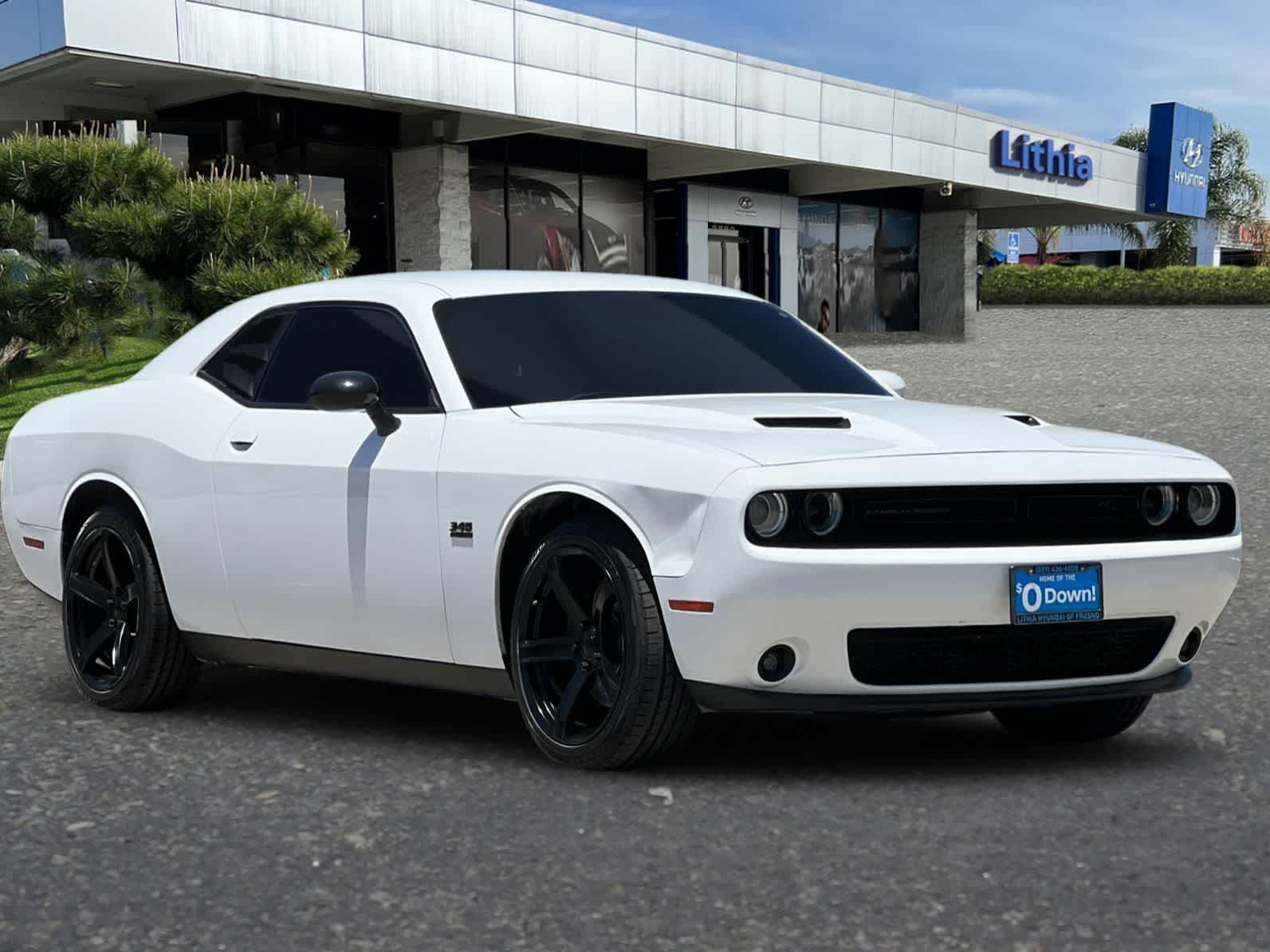Thumbnail: 2016 Dodge Challenger - 10