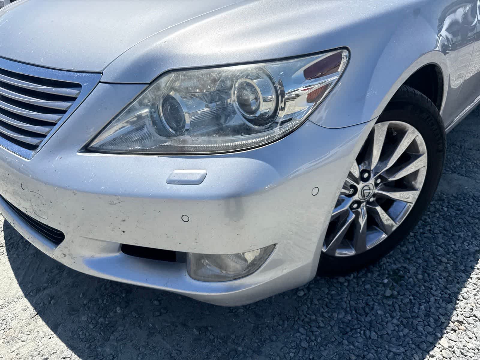 Thumbnail: 2010 Lexus LS - 7