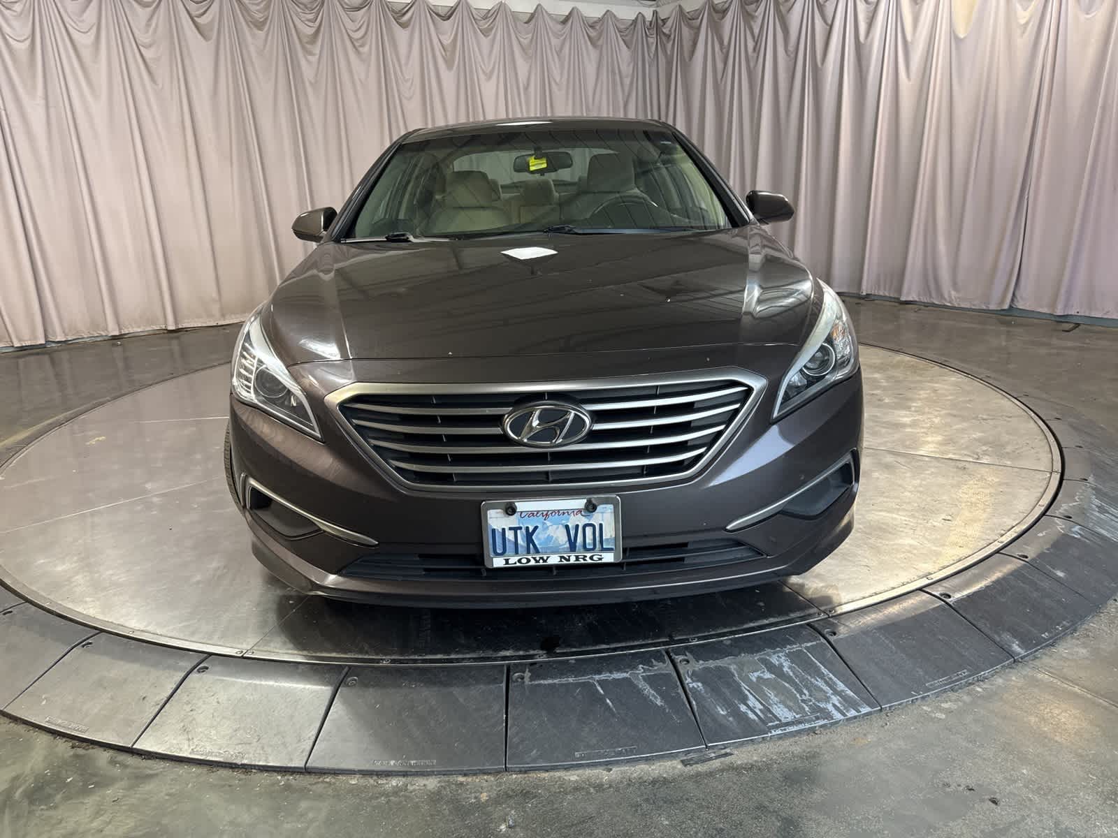 Thumbnail: 2016 Hyundai Sonata - 2