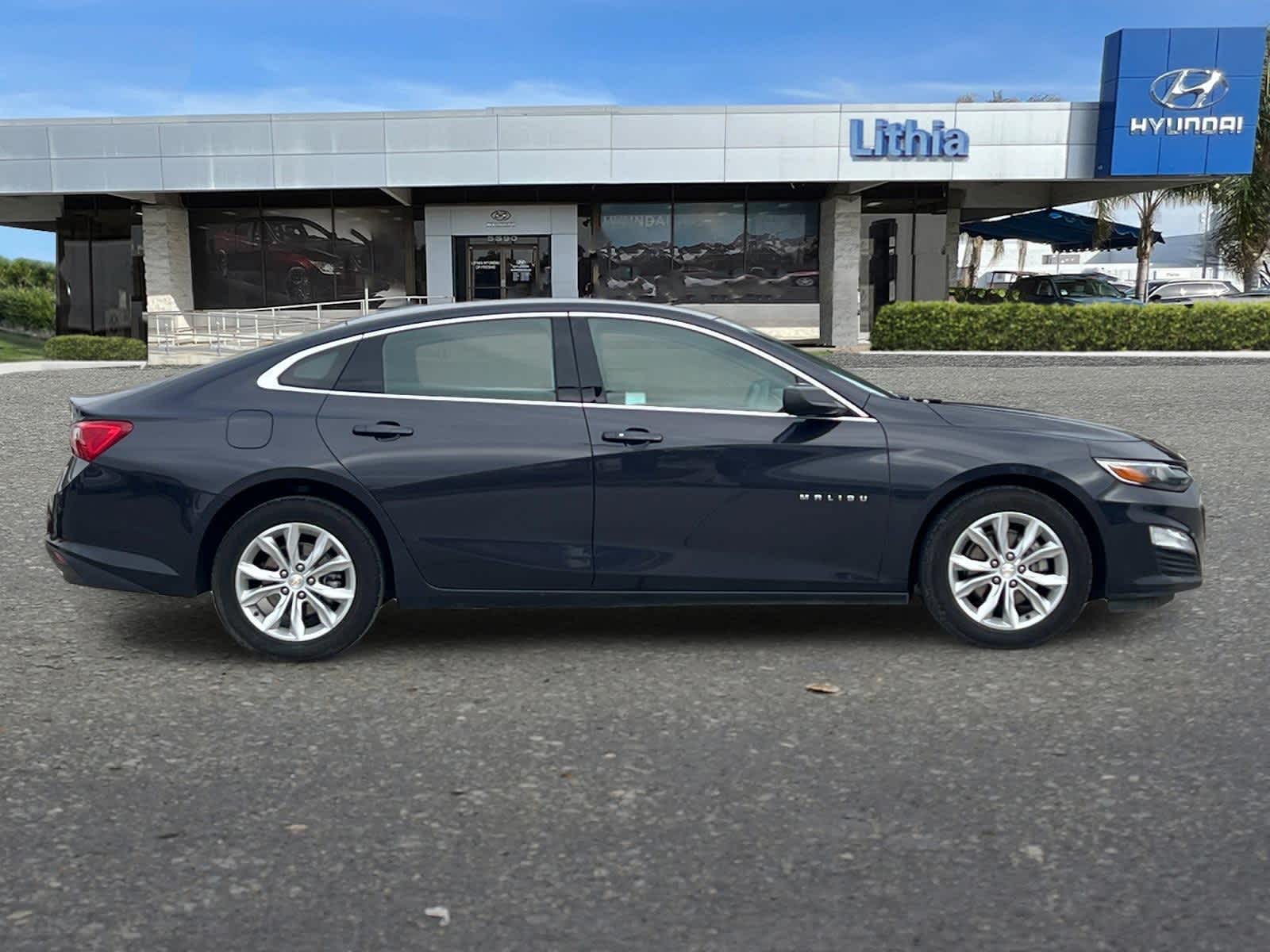 Thumbnail: 2023 Chevrolet Malibu - 8