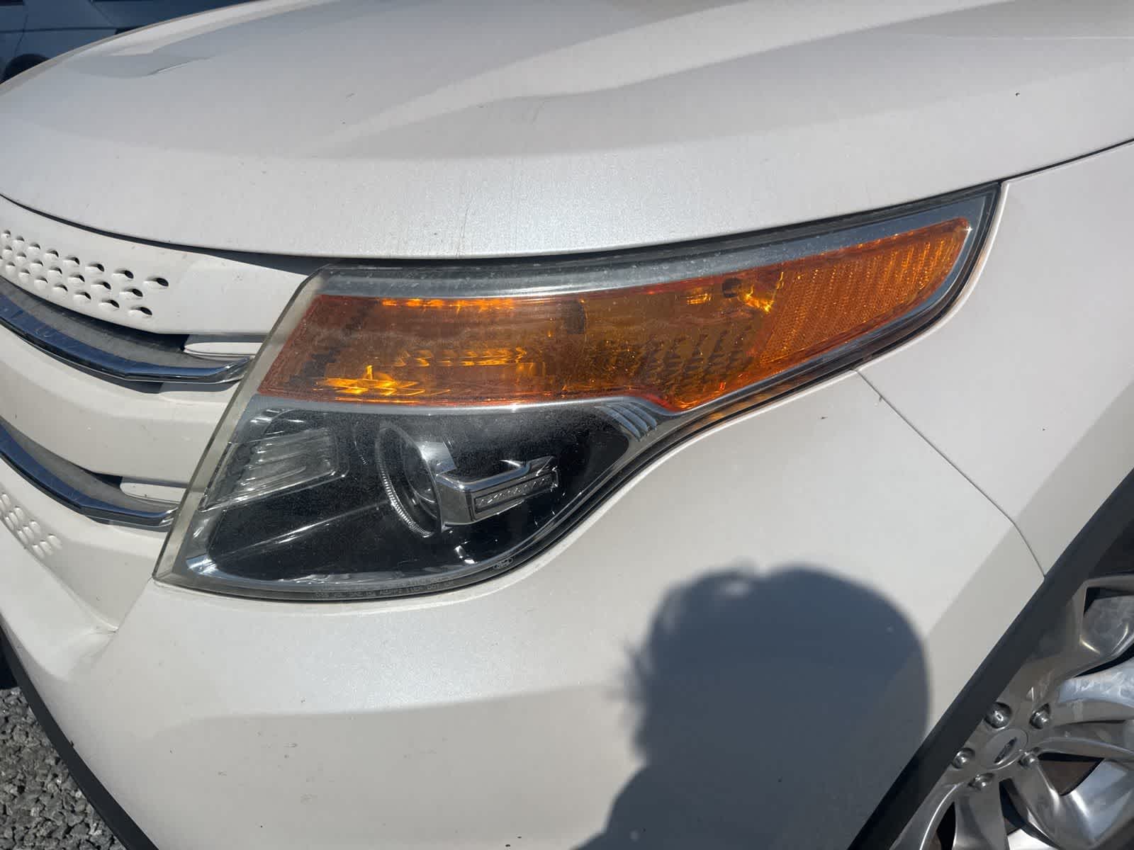 Thumbnail: 2013 Ford Explorer - 9