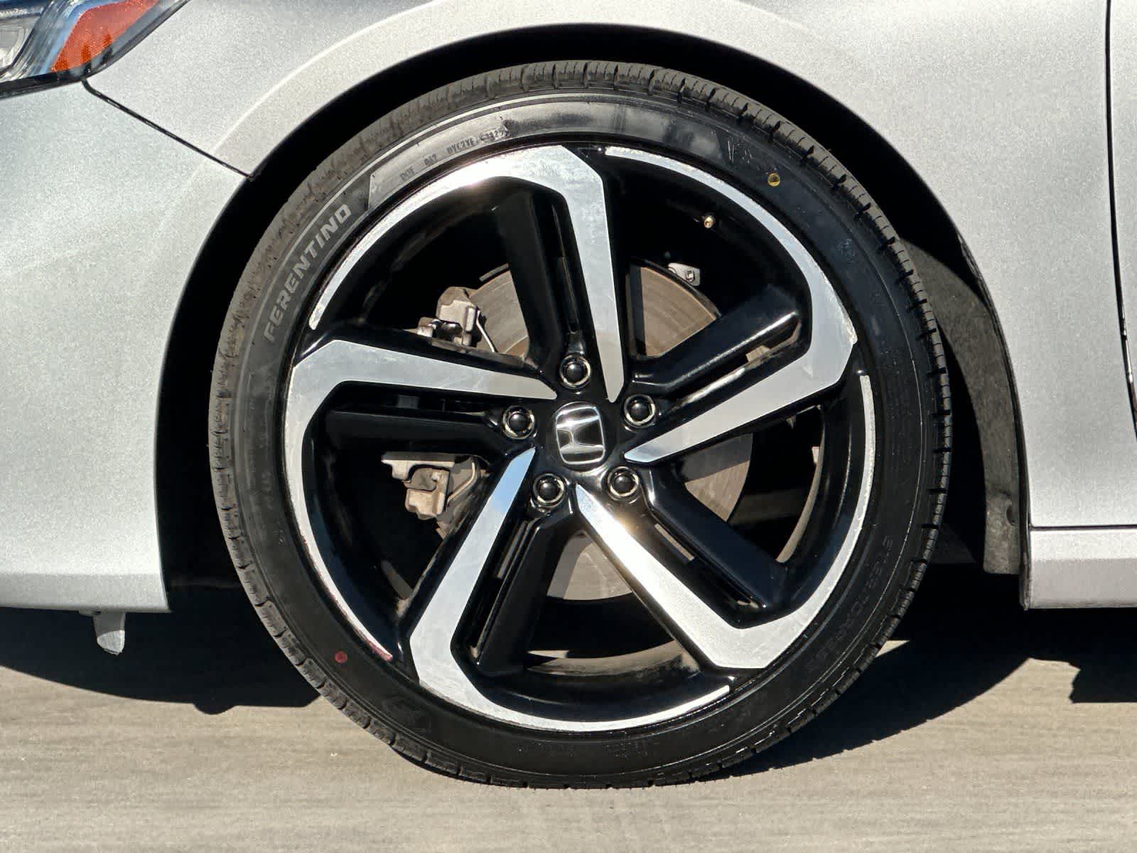 Thumbnail: 2019 Honda Accord - 25