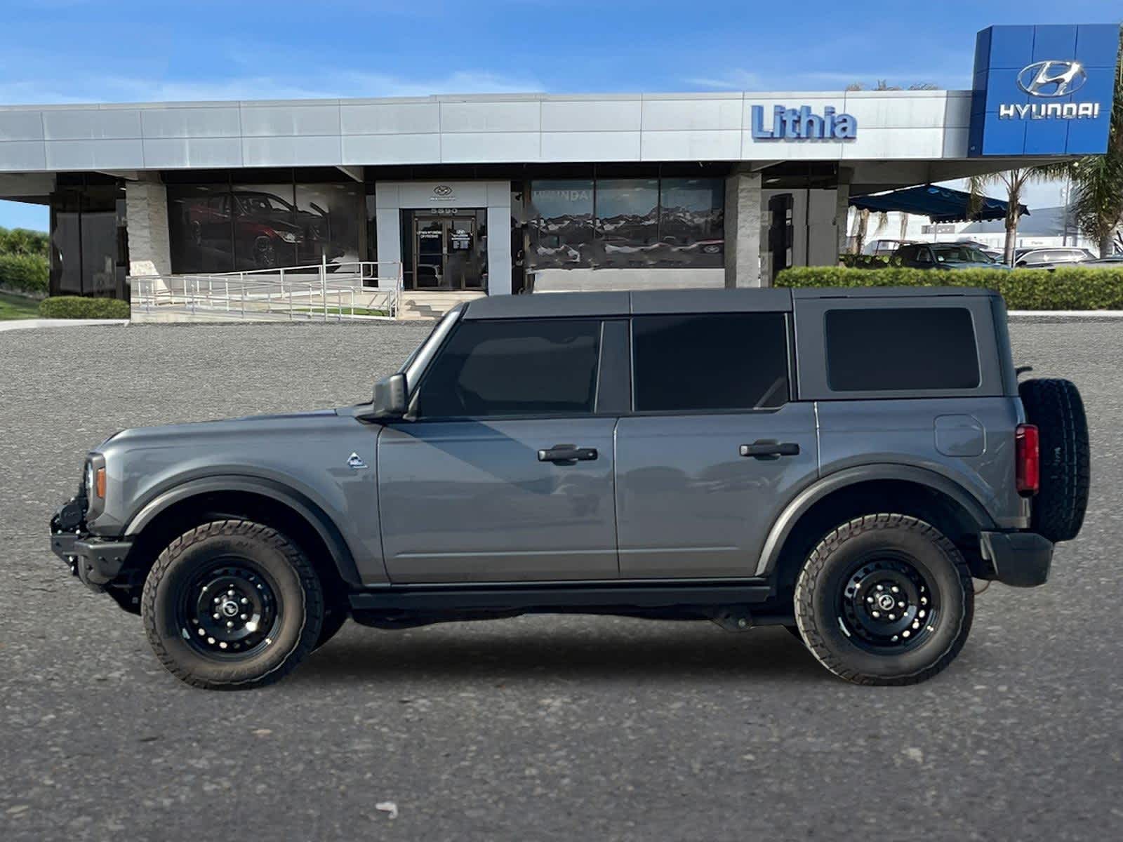 Thumbnail: 2022 Ford Bronco - 5