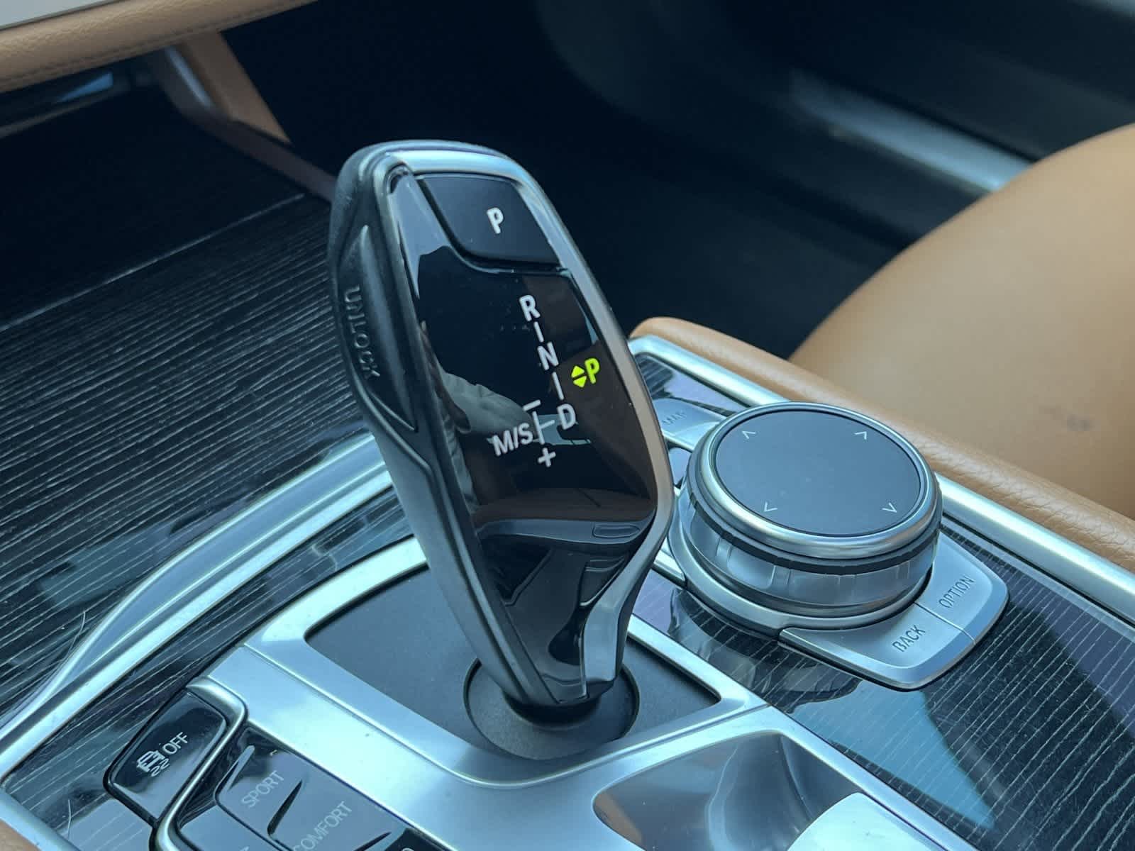 Thumbnail: 2019 BMW 7 Series - 21