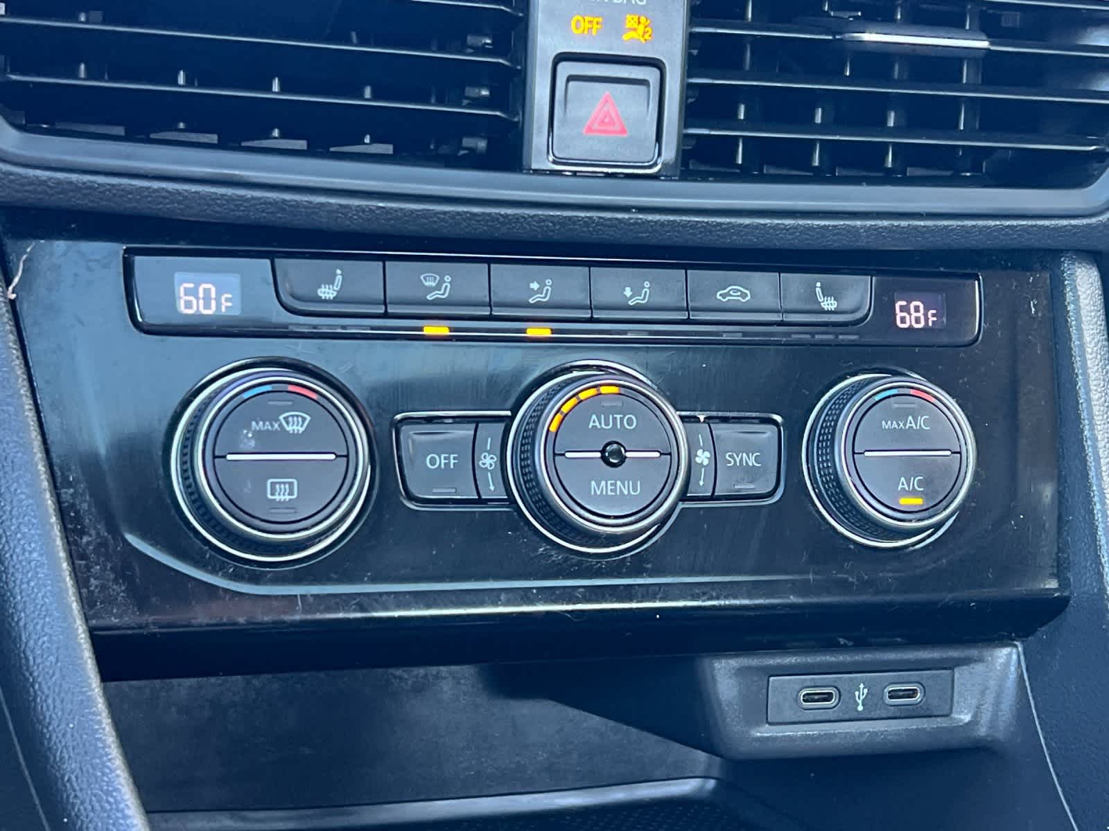 Thumbnail: 2020 Volkswagen Jetta - 19