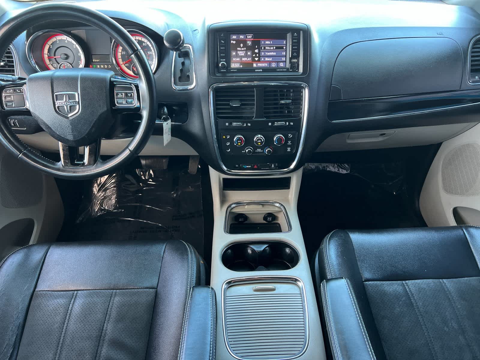 Thumbnail: 2019 Dodge Grand Caravan - 2