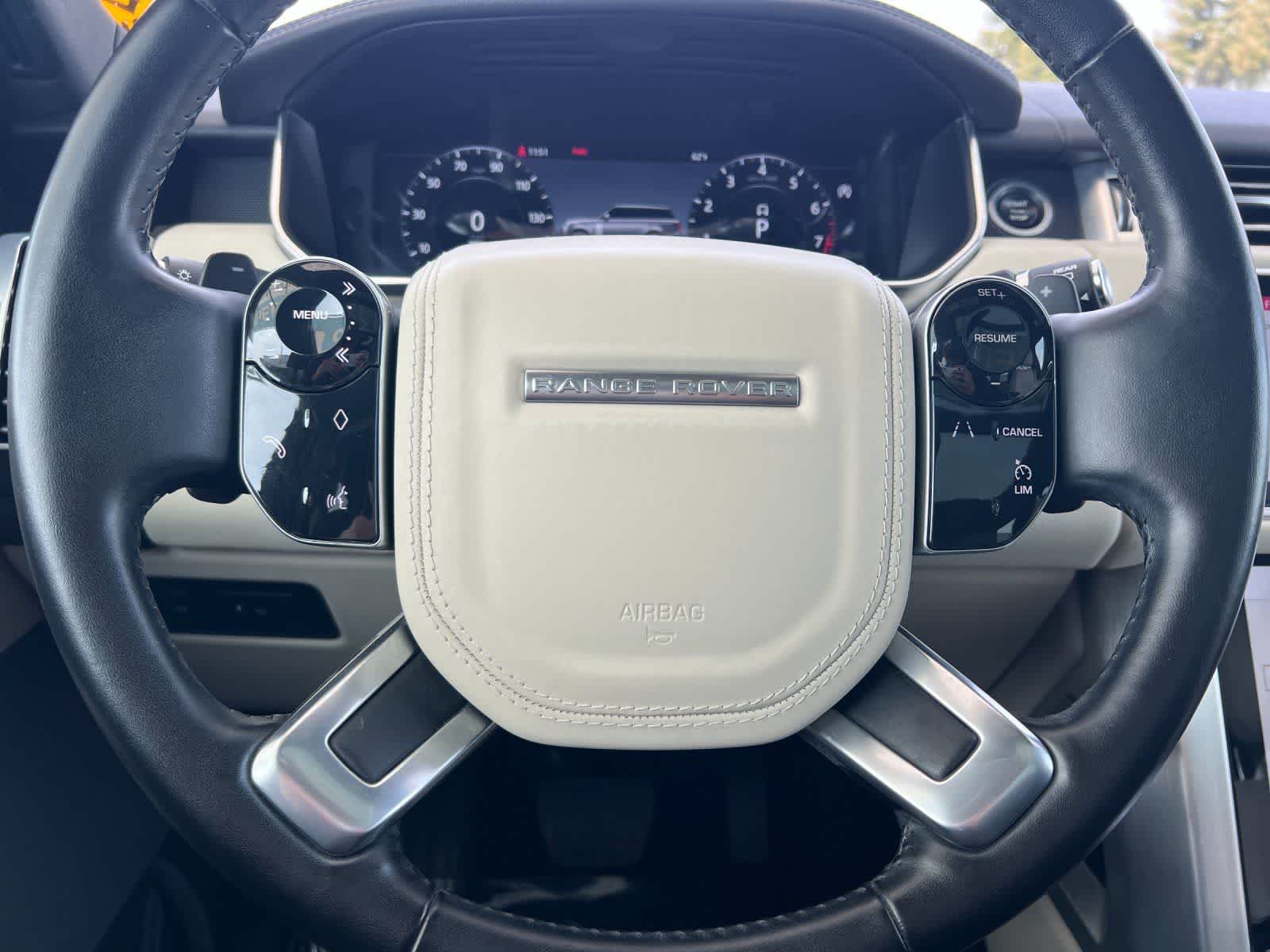 Thumbnail: 2021 Land Rover Range Rover - 23