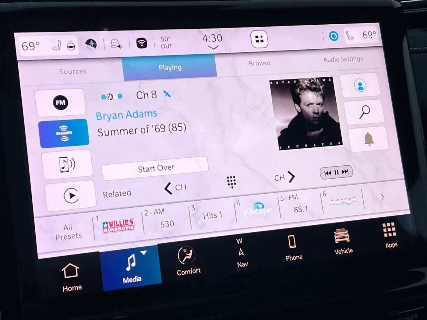 Thumbnail: 2024 Jeep Grand Cherokee - 17