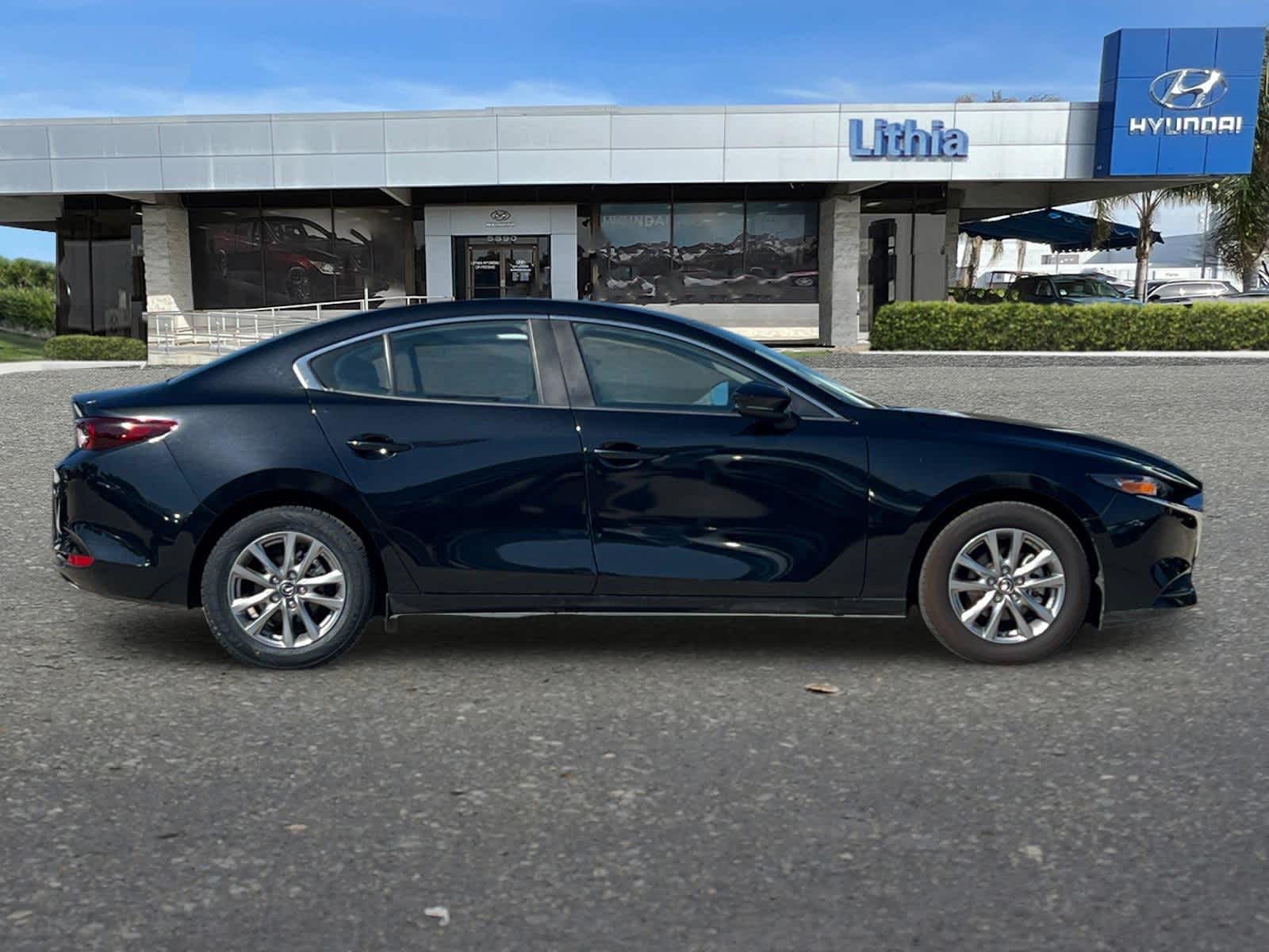 Thumbnail: 2025 Mazda Mazda3 - 9