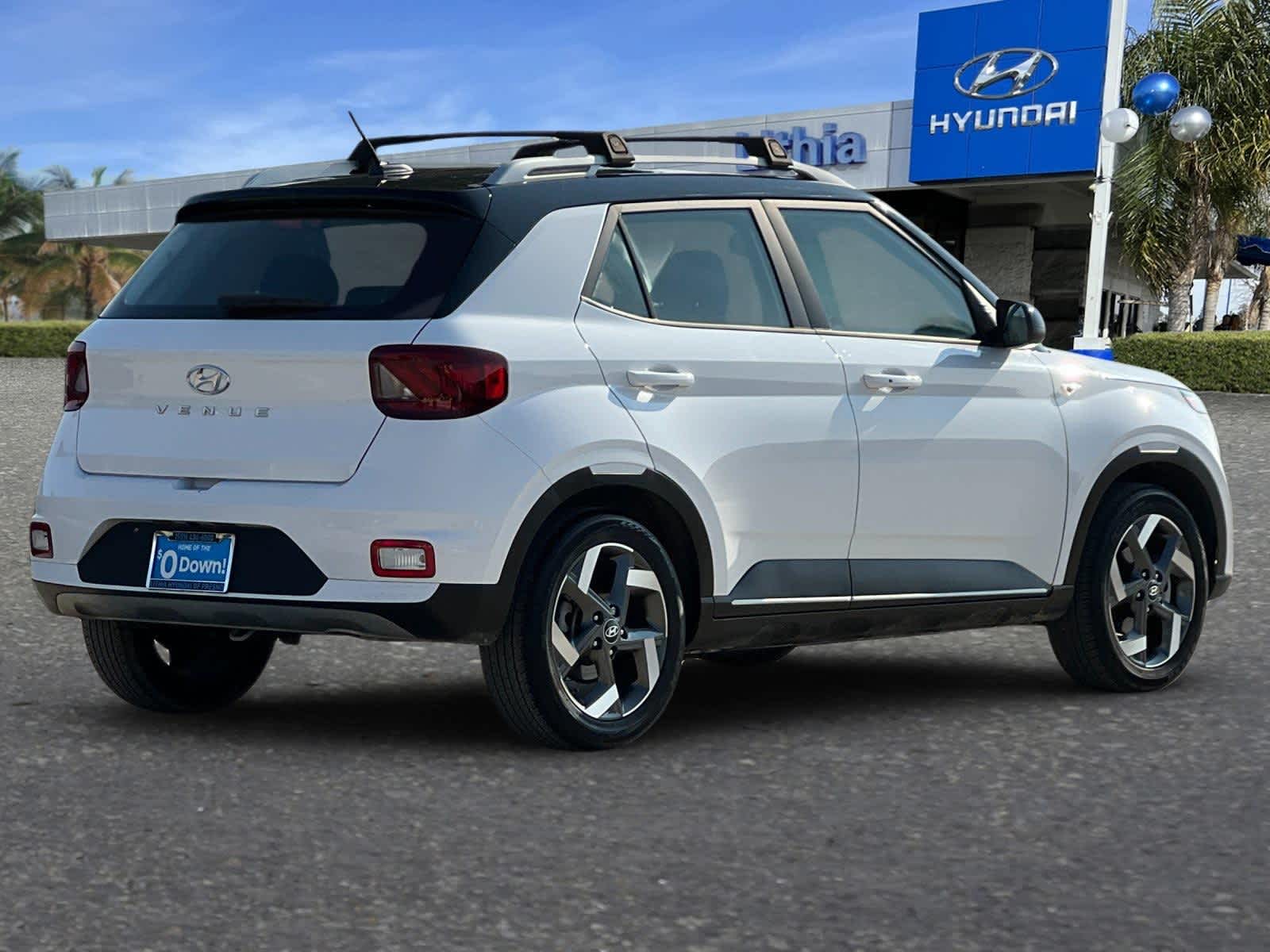 Thumbnail: 2023 Hyundai Venue - 2