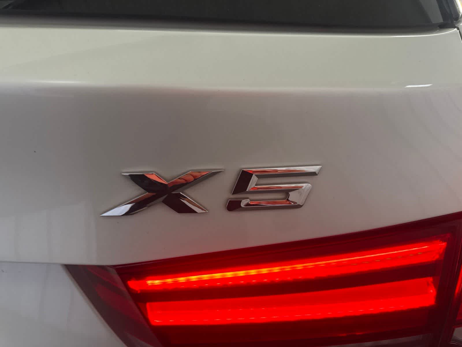 Thumbnail: 2016 BMW X5 - 12