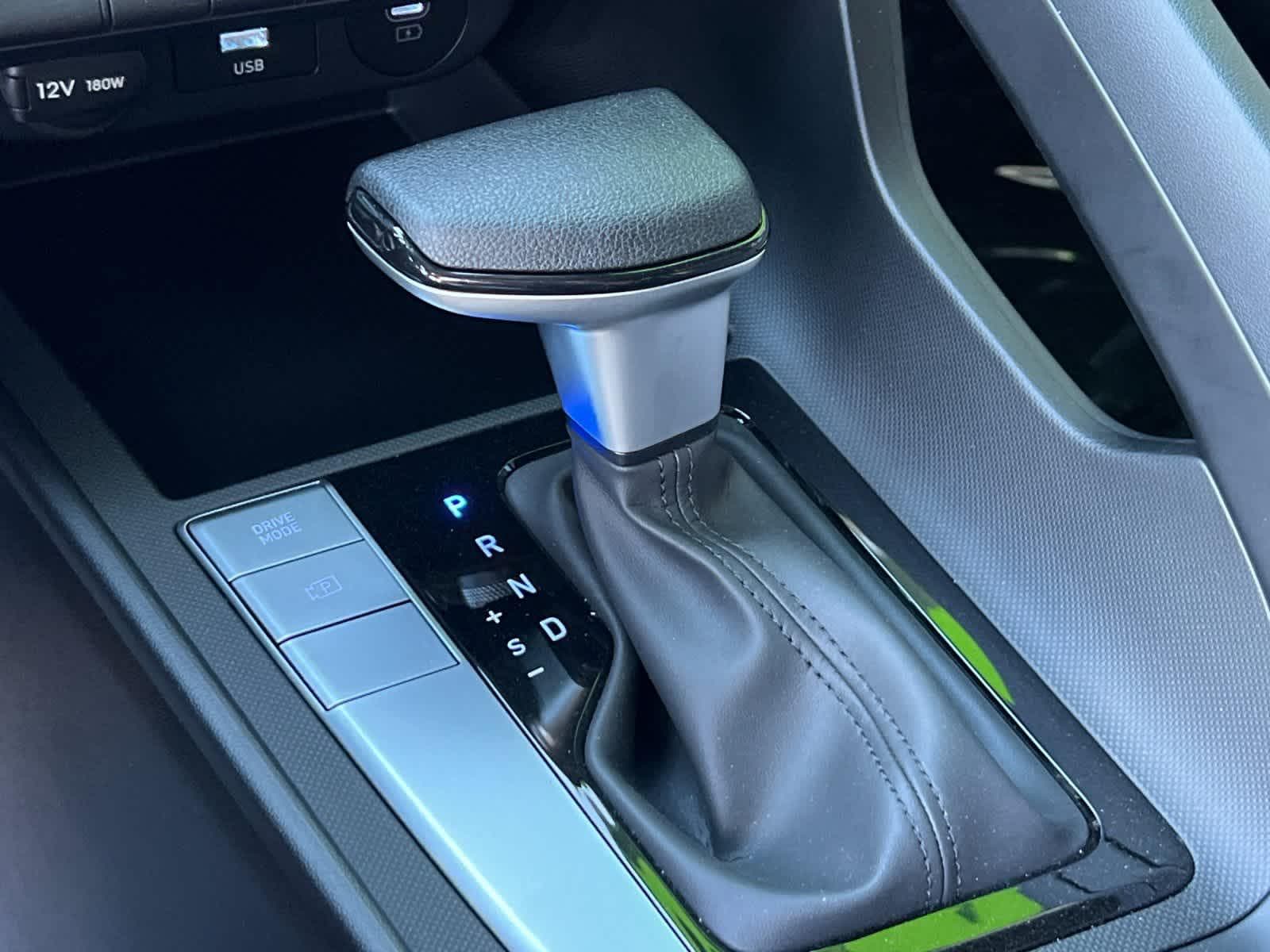 Thumbnail: 2025 Hyundai Elantra - 21