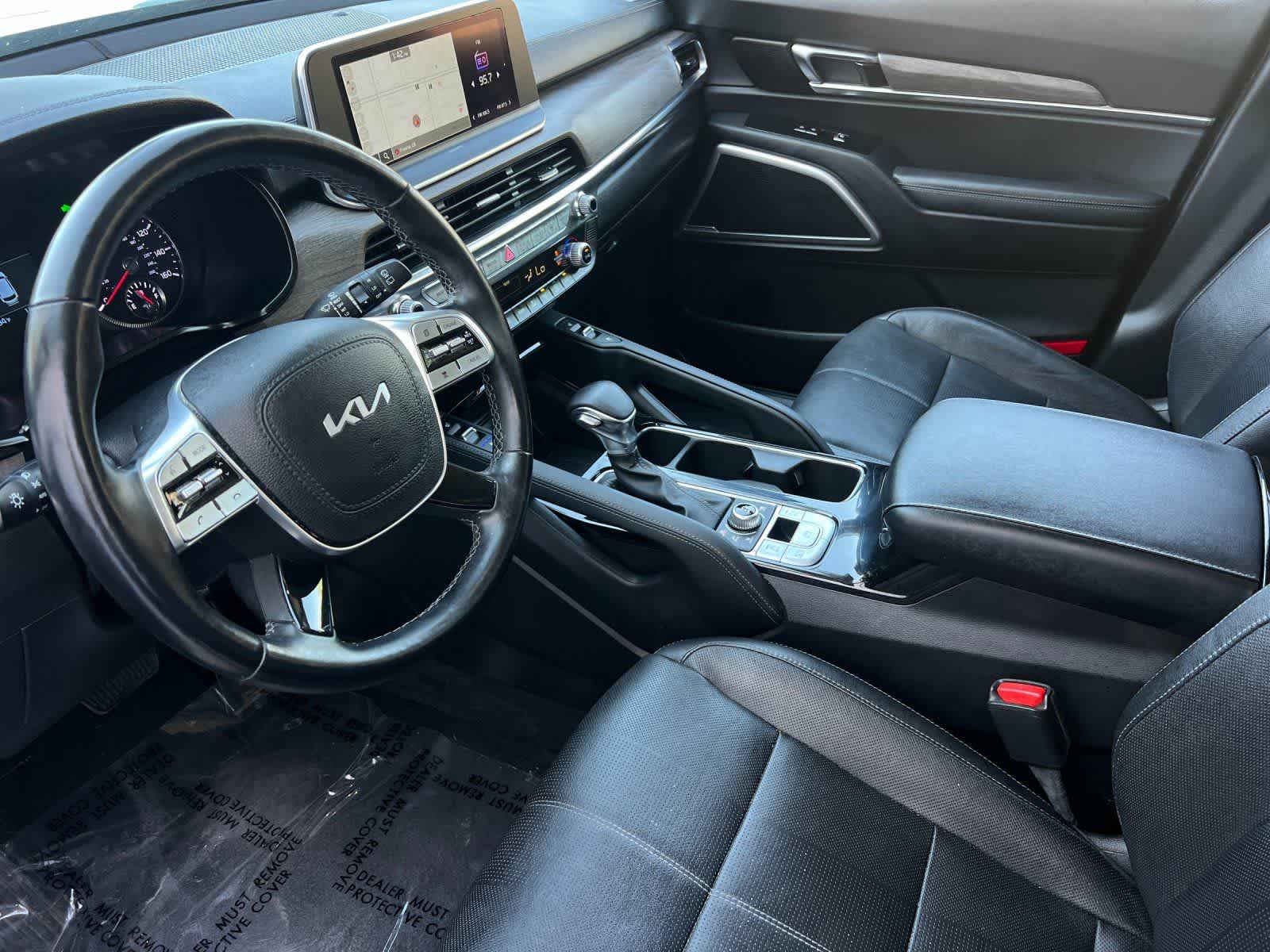 Thumbnail: 2022 Kia Telluride - 12