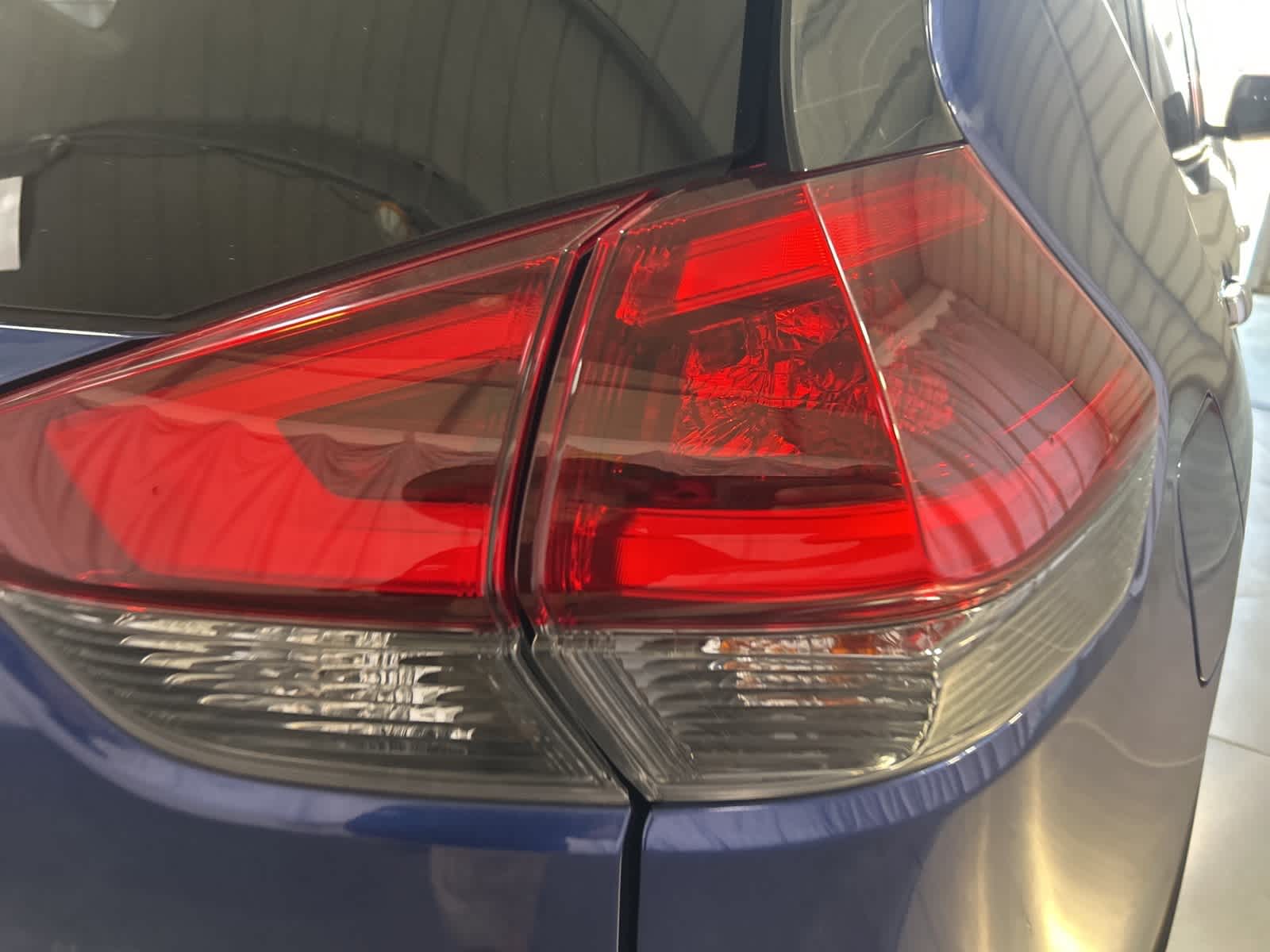 Thumbnail: 2020 Nissan Rogue - 9