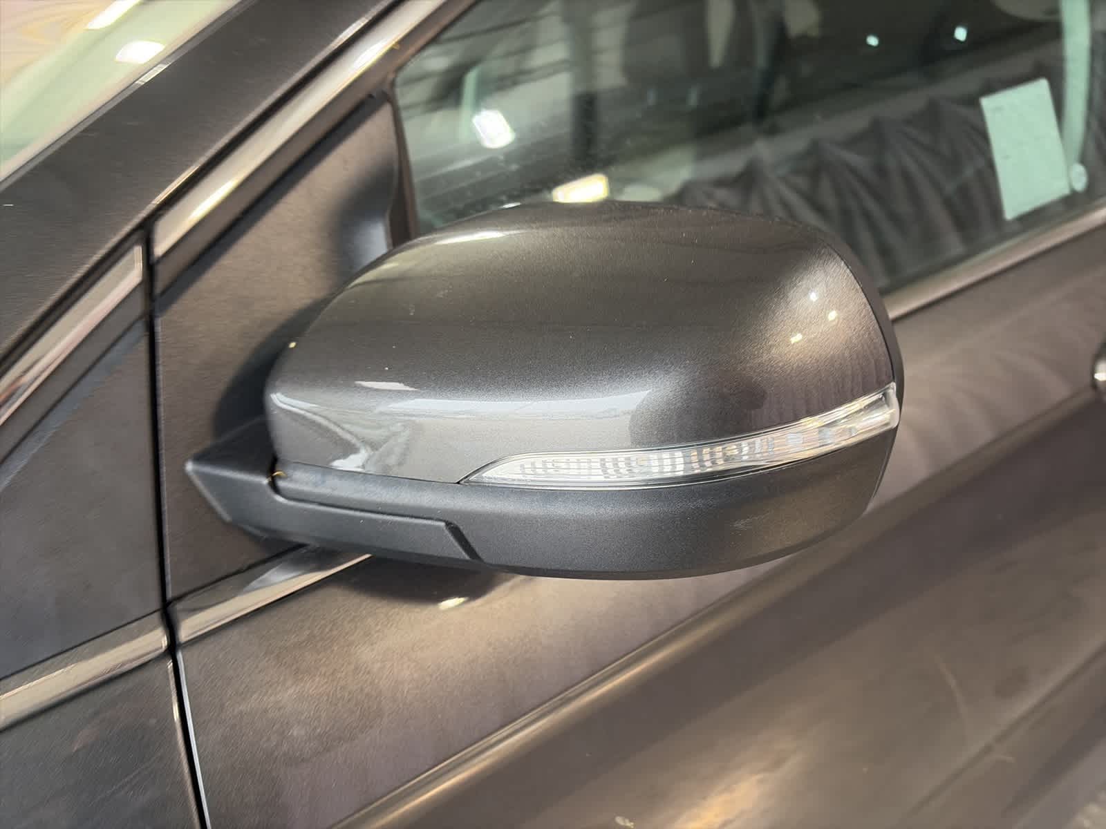 Thumbnail: 2020 Ford Edge - 16