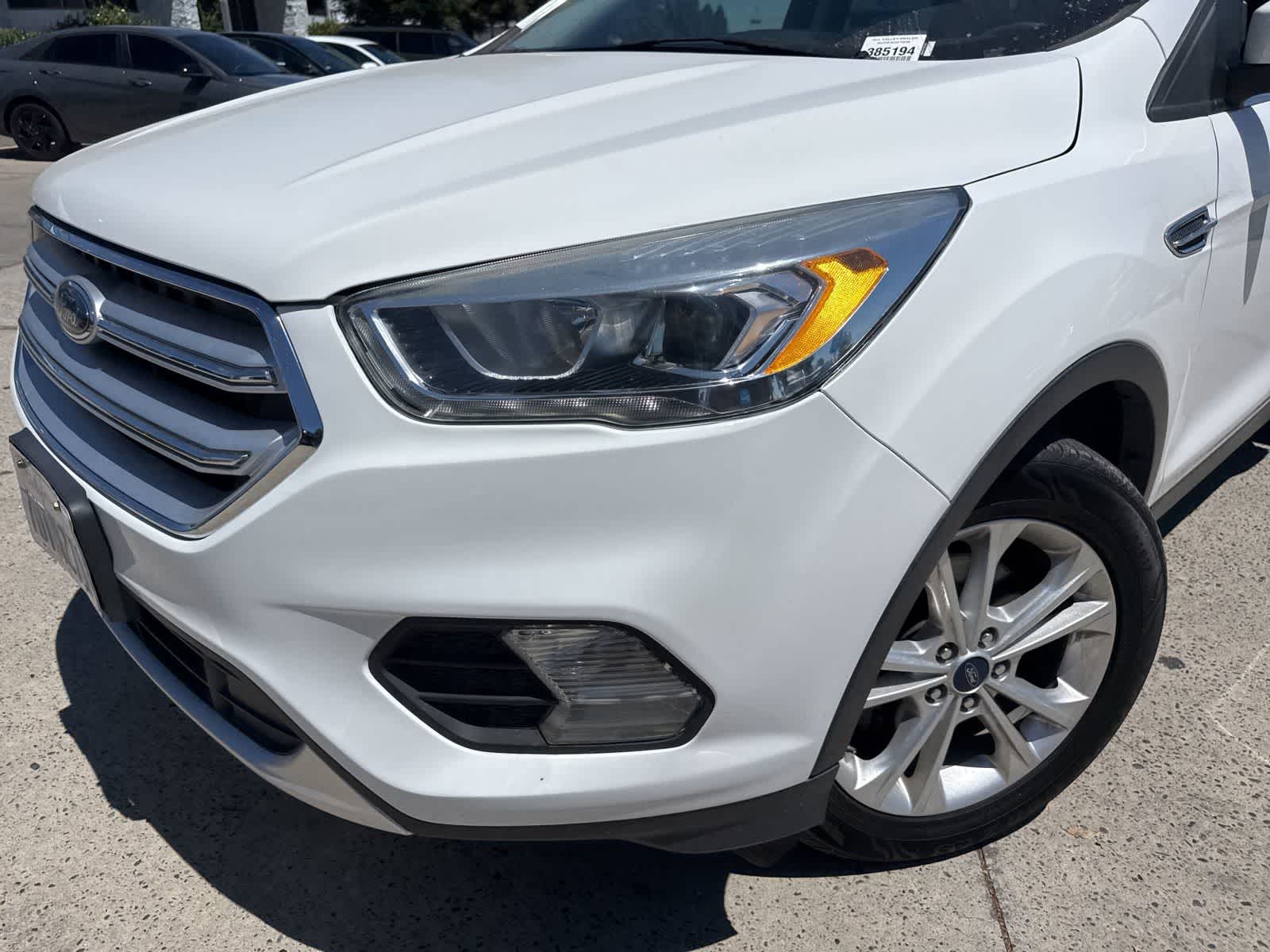 Thumbnail: 2017 Ford Escape - 9