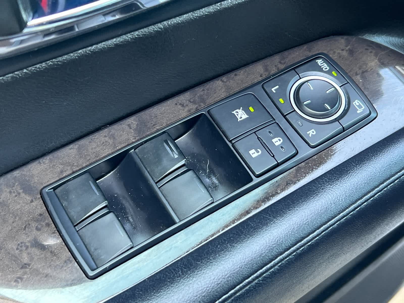 Thumbnail: 2013 Lexus RX - 14