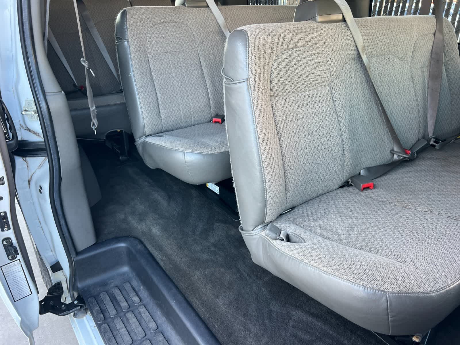 Thumbnail: 2017 Chevrolet Express - 16