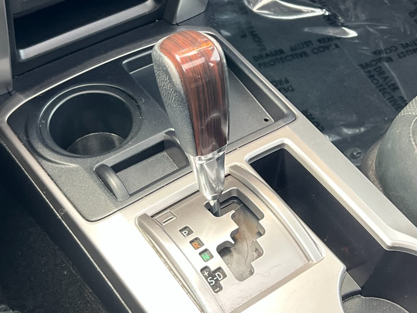 Thumbnail: 2016 Toyota 4Runner - 23