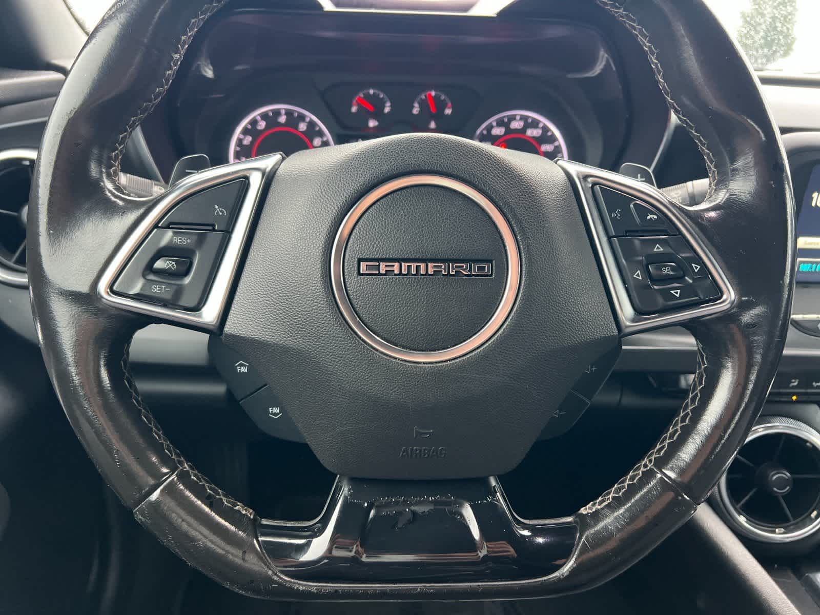 Thumbnail: 2018 Chevrolet Camaro - 23