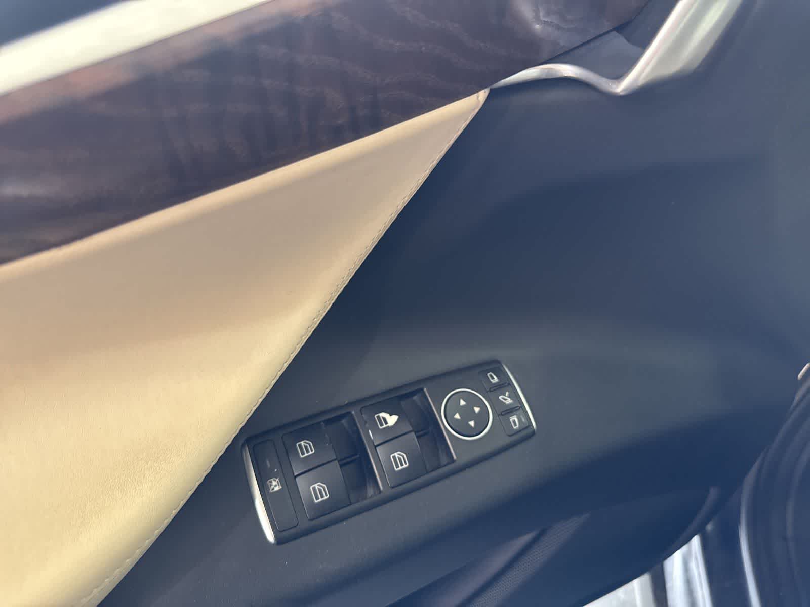 Thumbnail: 2017 Tesla Model X - 15