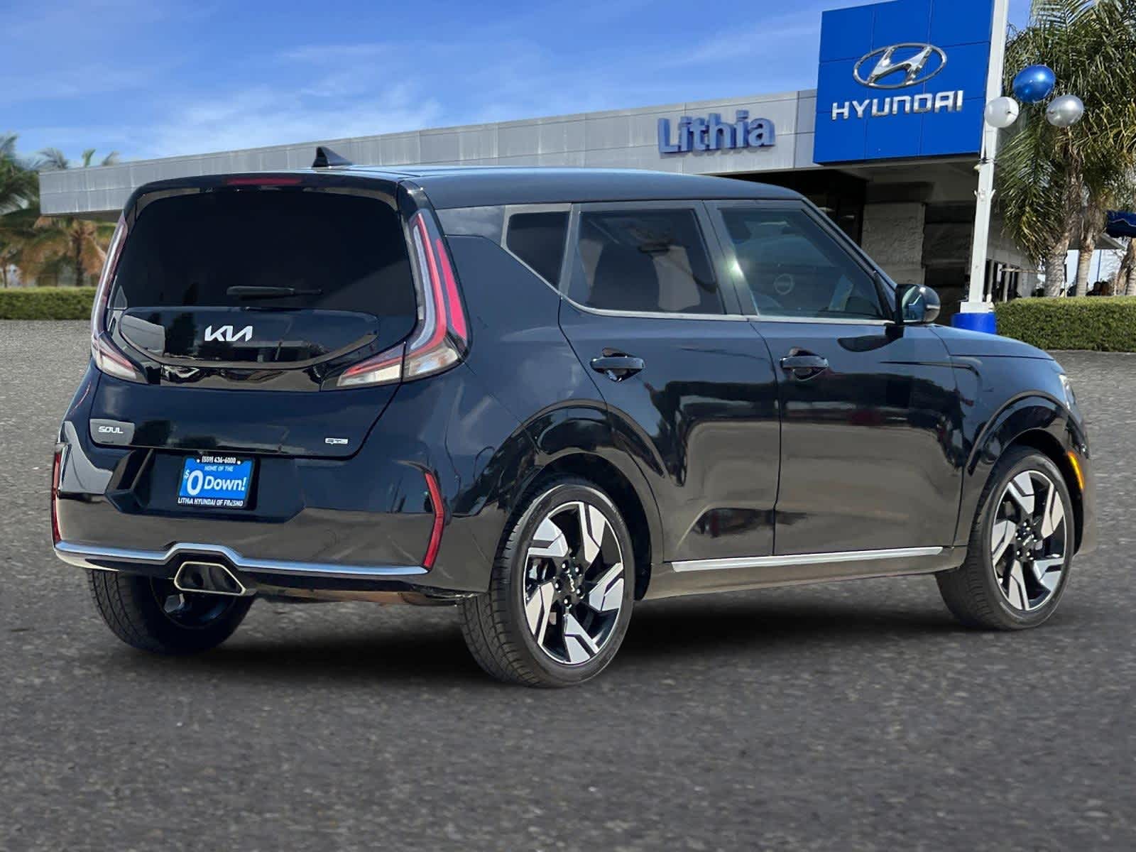Used 2023 Kia Soul GT-Line with VIN KNDJ53AU1P7840542 for sale in Fresno, CA