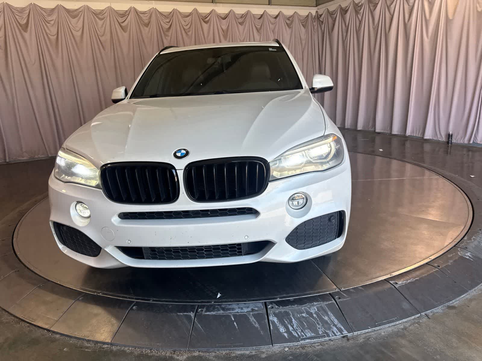 Thumbnail: 2016 BMW X5 - 2