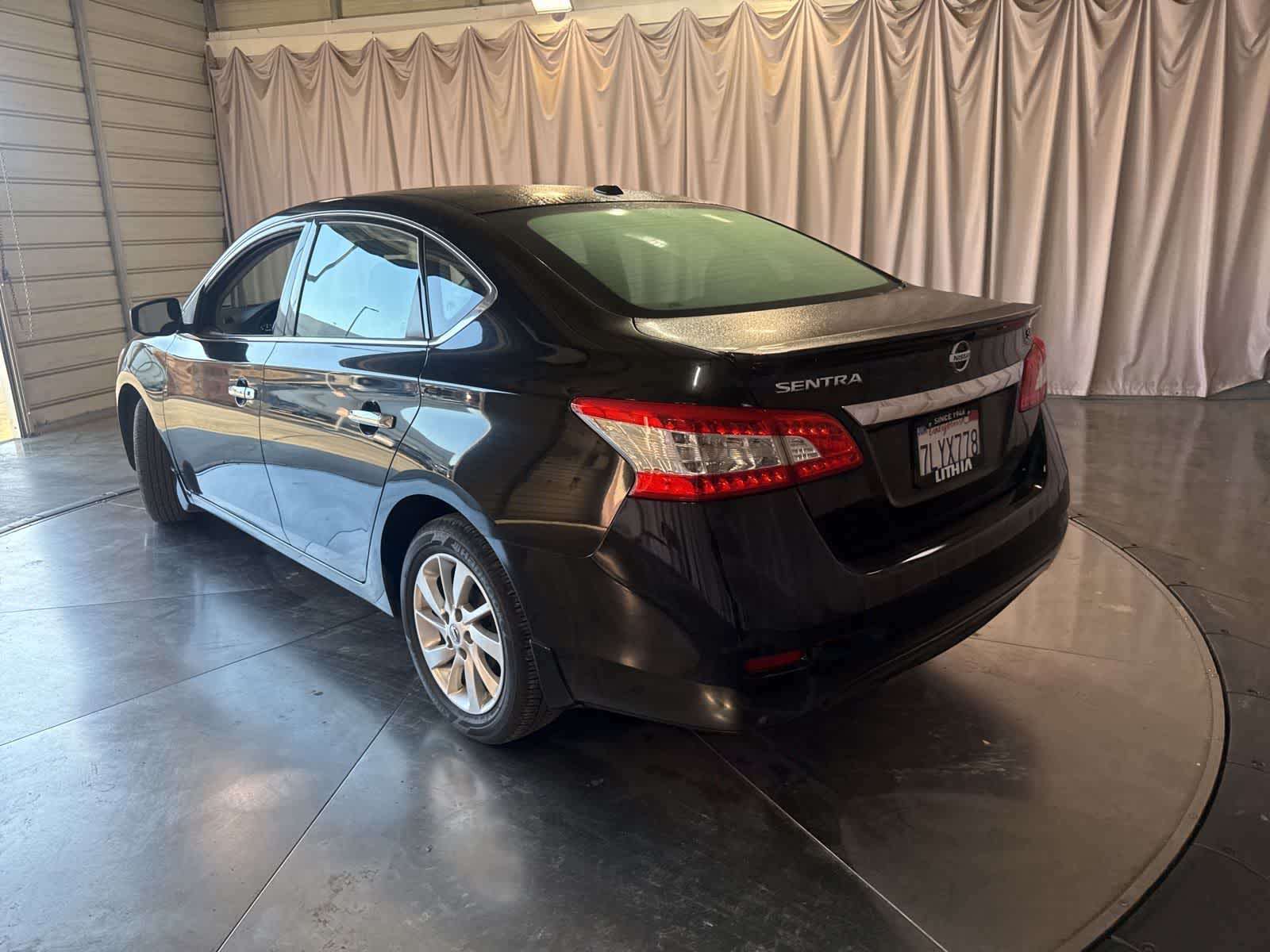 2015 Nissan Sentra SV photo 6