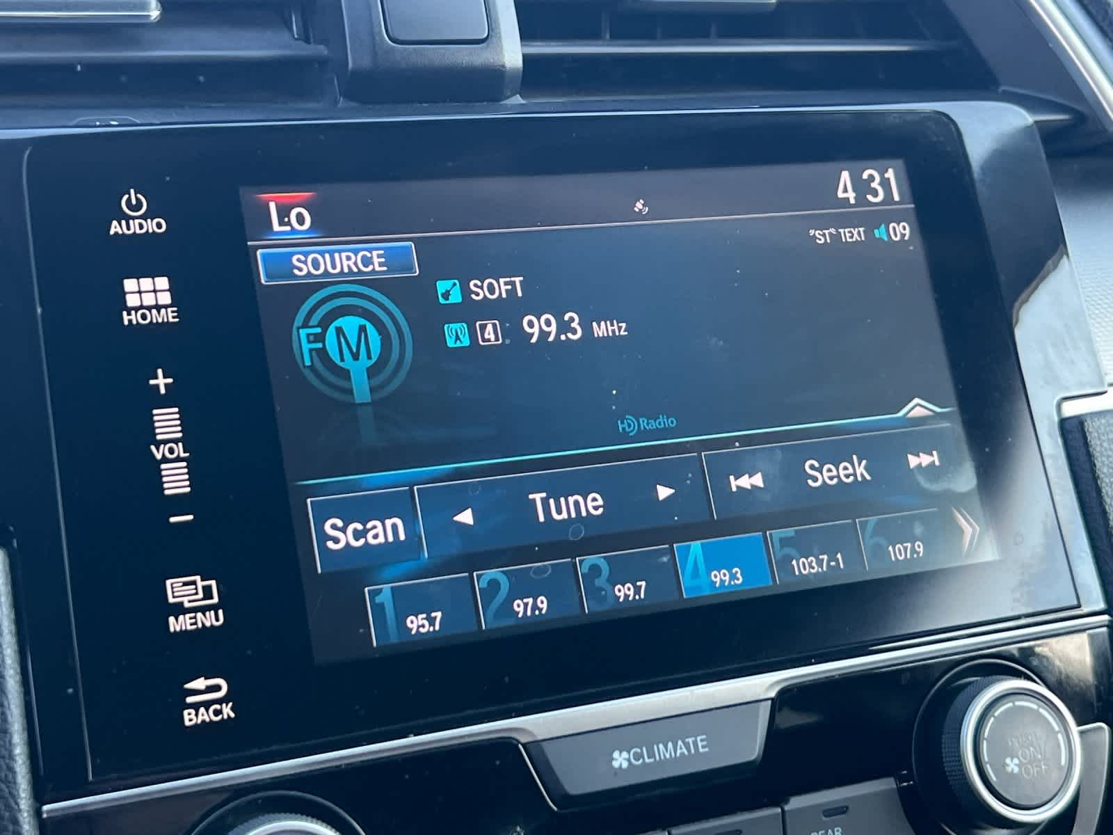 Thumbnail: 2018 Honda Civic - 17