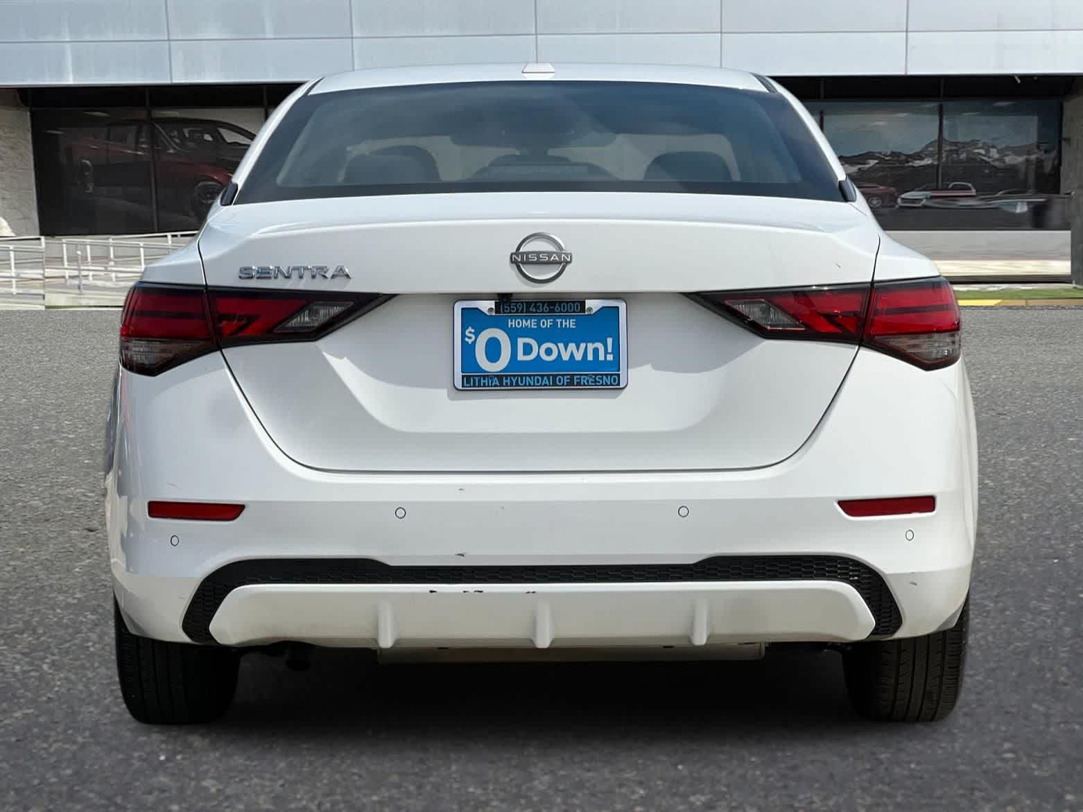 2025 Nissan Sentra SV photo 3