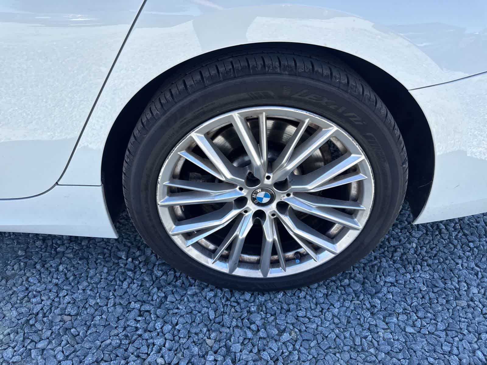 Thumbnail: 2023 BMW 3 Series - 9