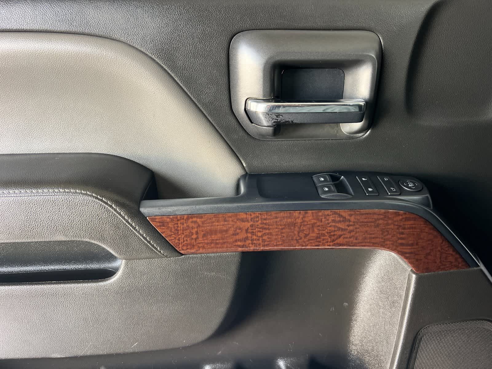 Thumbnail: 2016 GMC Sierra 2500 - 12