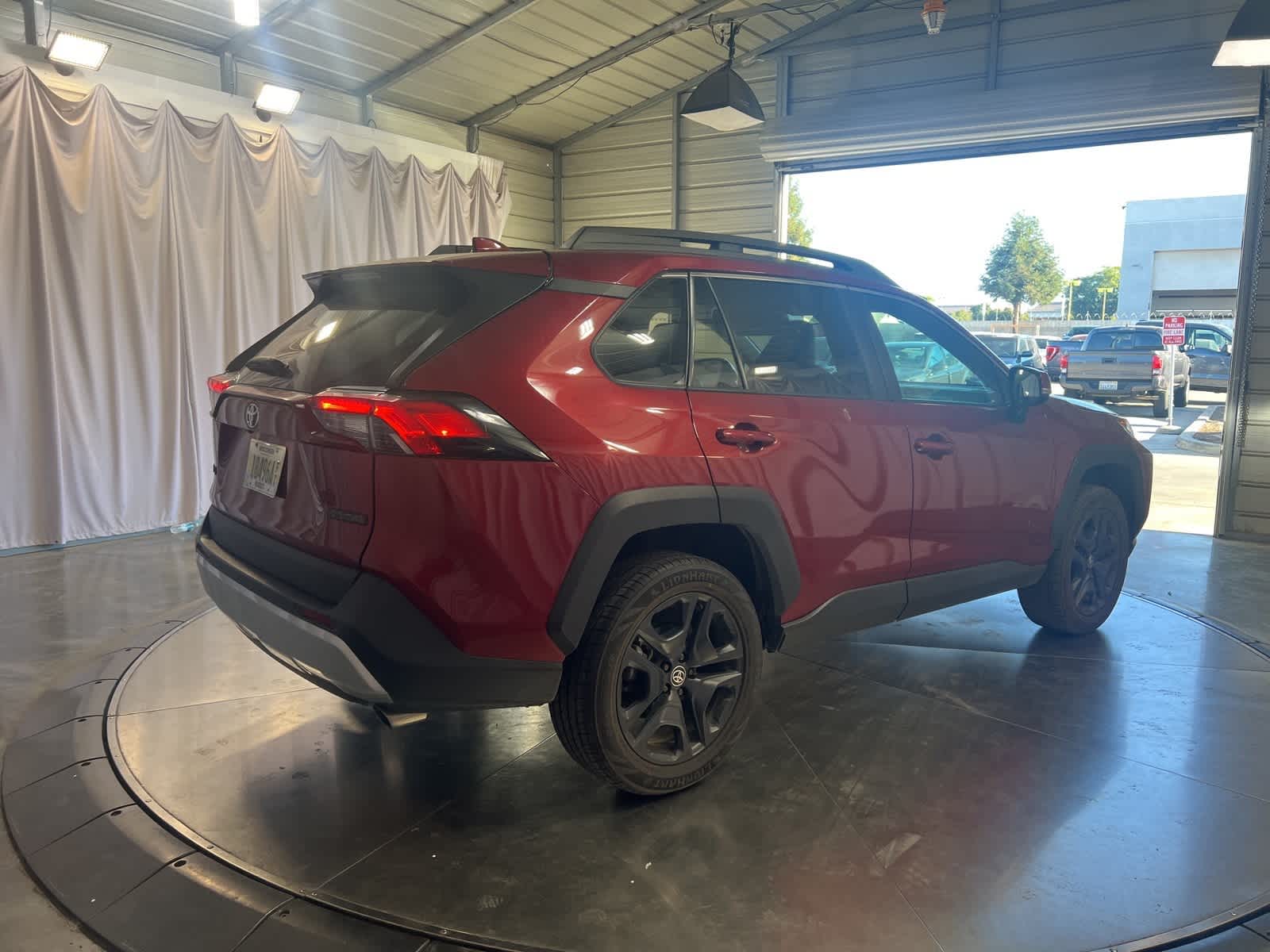 Thumbnail: 2023 Toyota RAV4 - 7