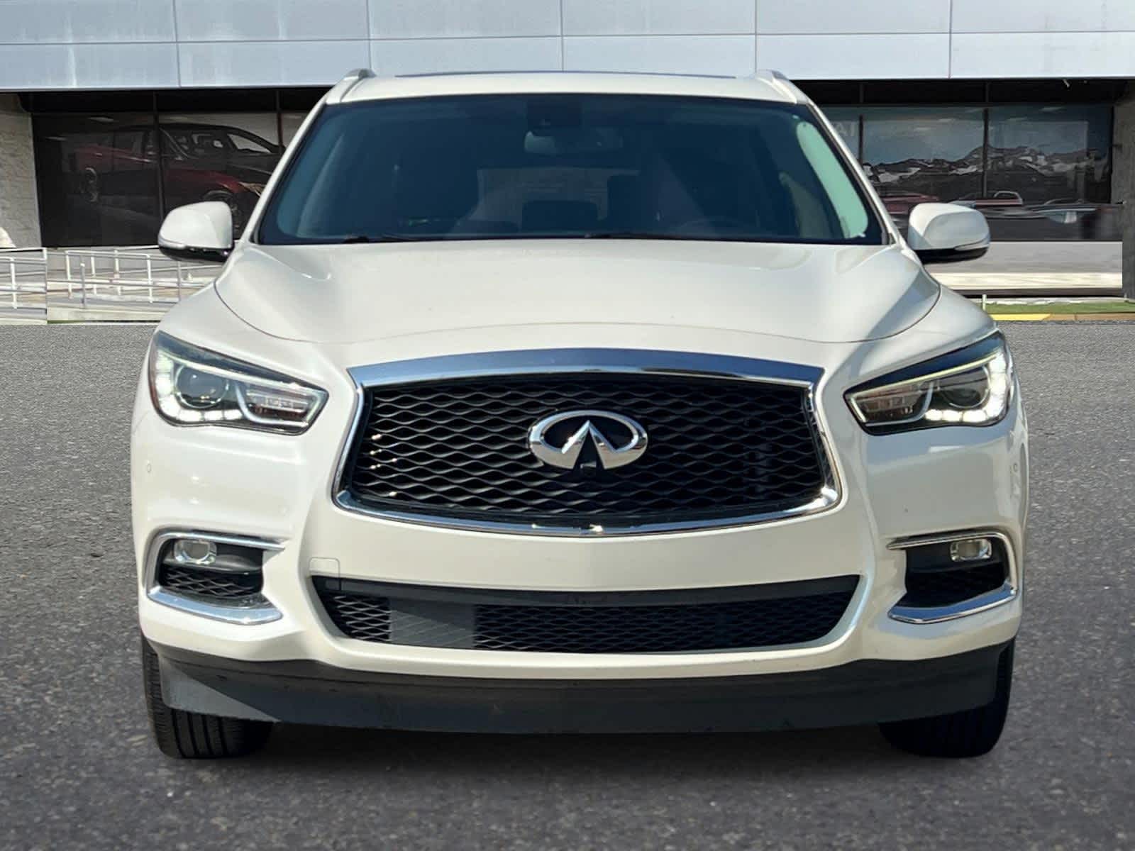 Thumbnail: 2017 INFINITI QX60 - 10