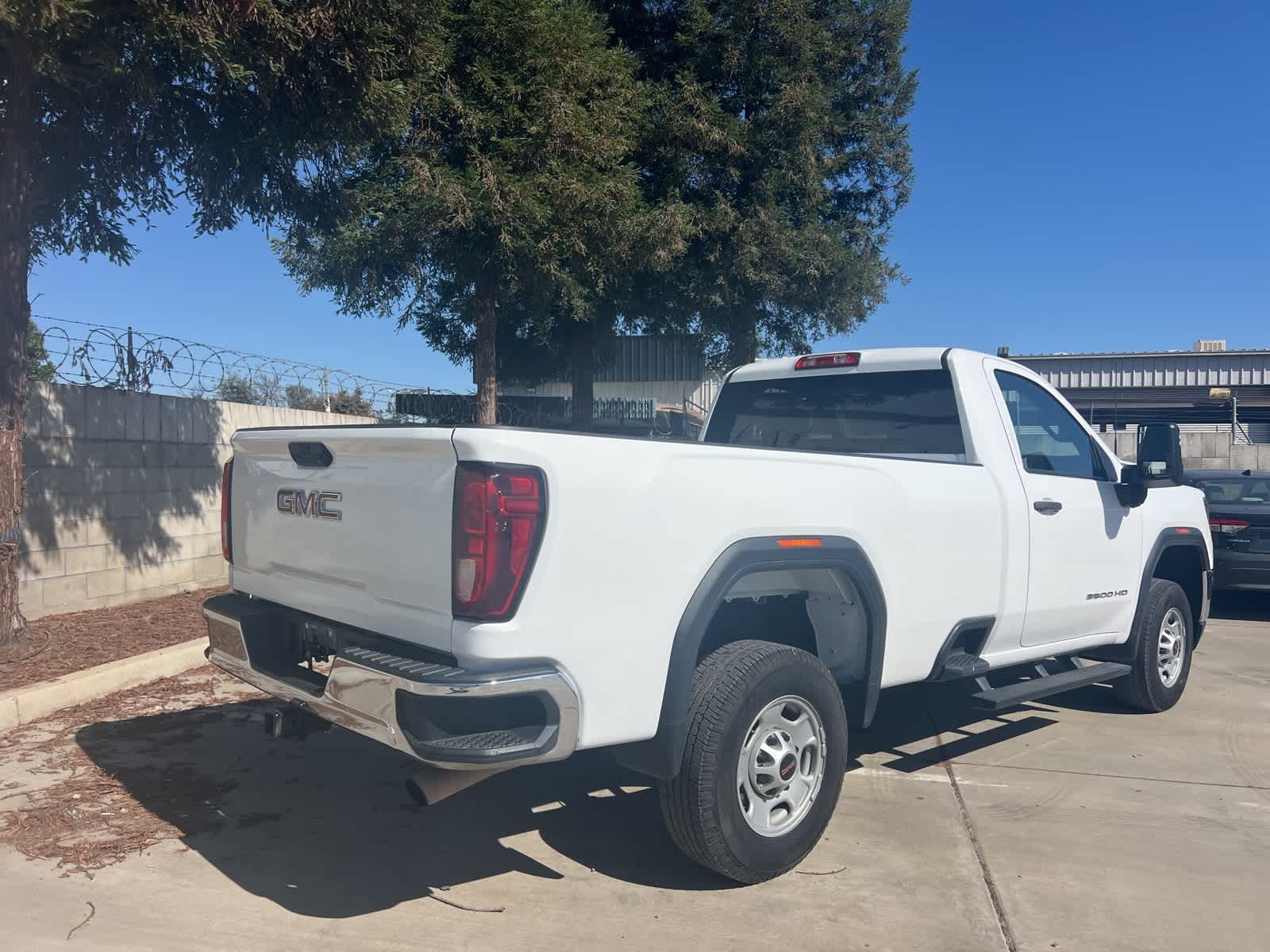 Thumbnail: 2021 GMC Sierra 2500 - 7