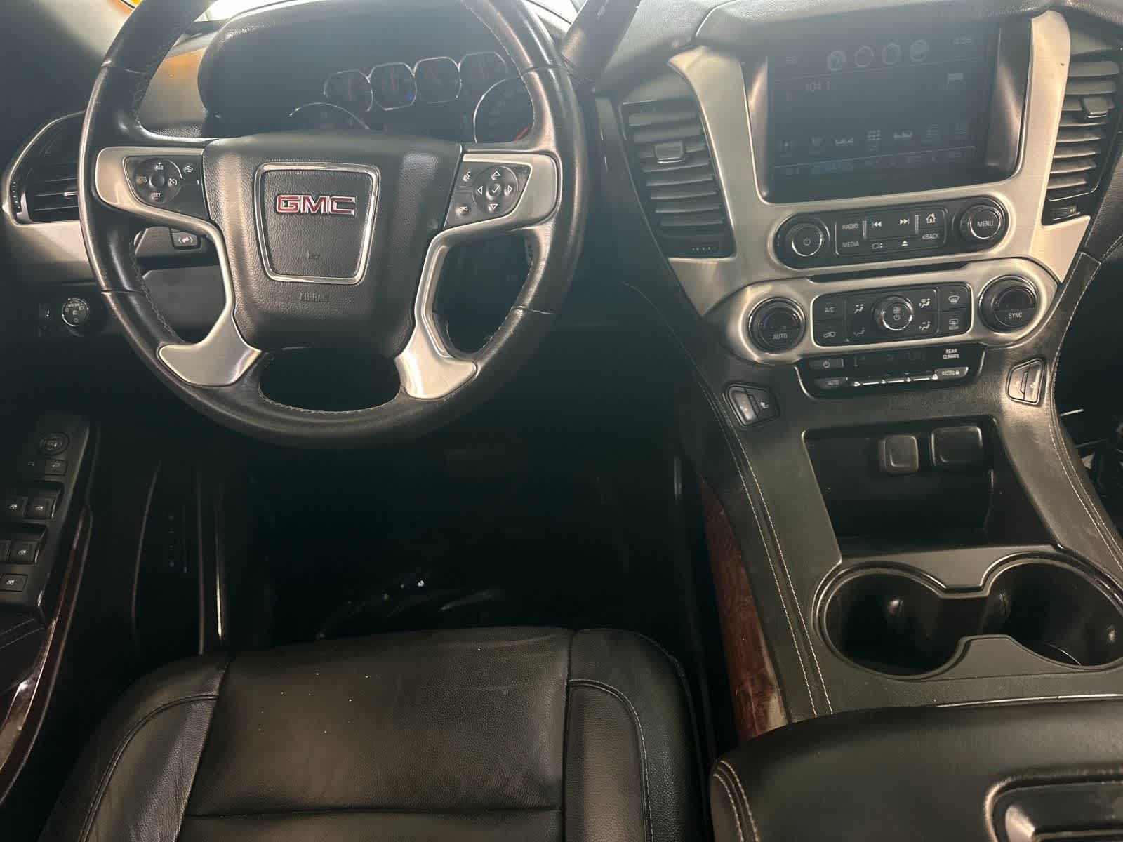 Thumbnail: 2018 GMC Yukon XL - 15