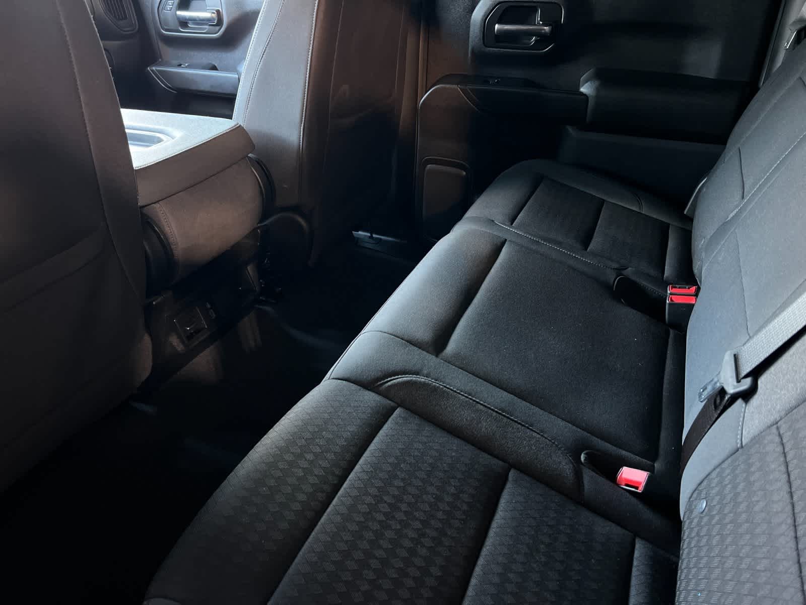 Thumbnail: 2024 Chevrolet Silverado 1500 - 4