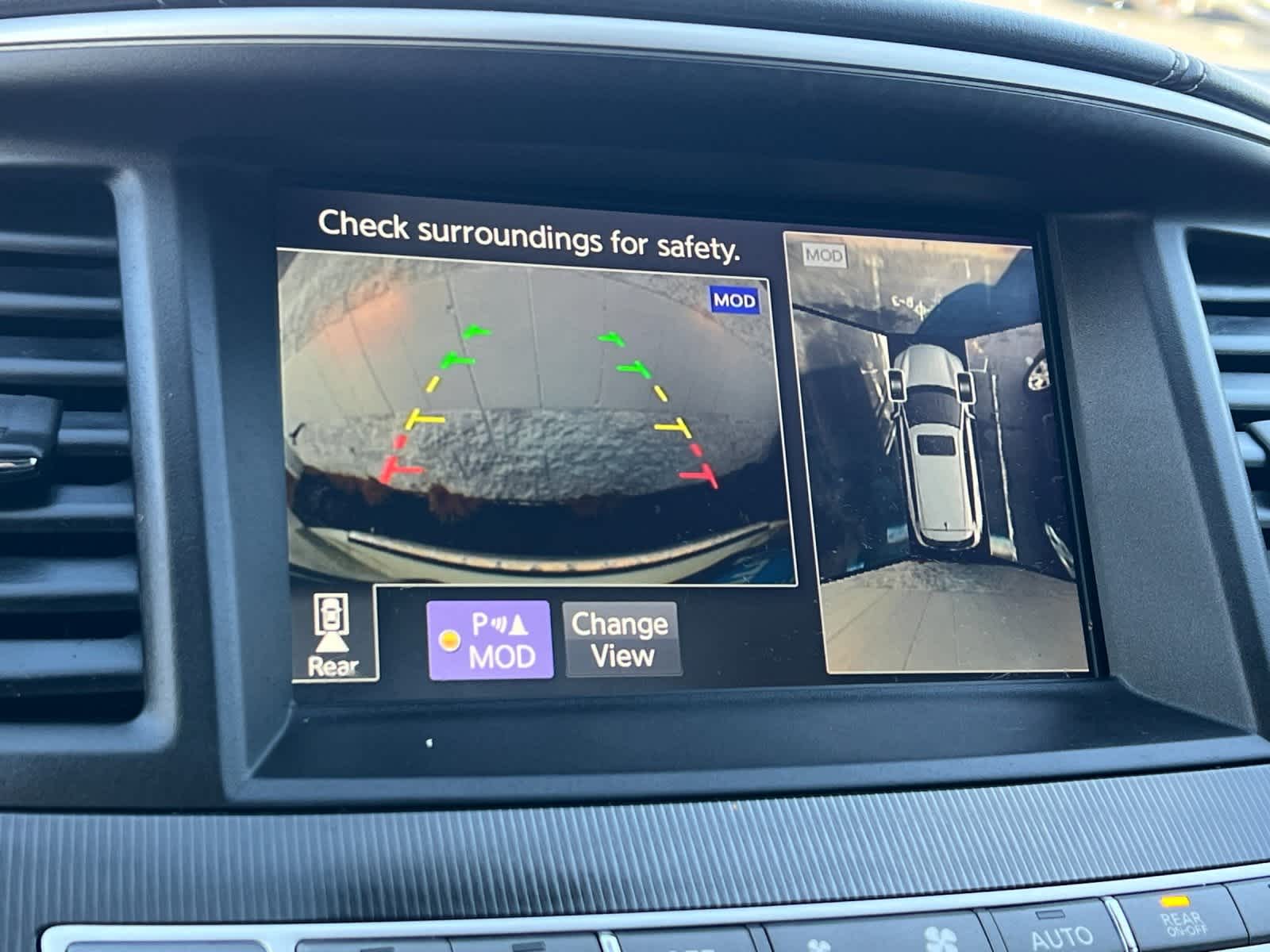 Thumbnail: 2018 INFINITI QX60 - 22