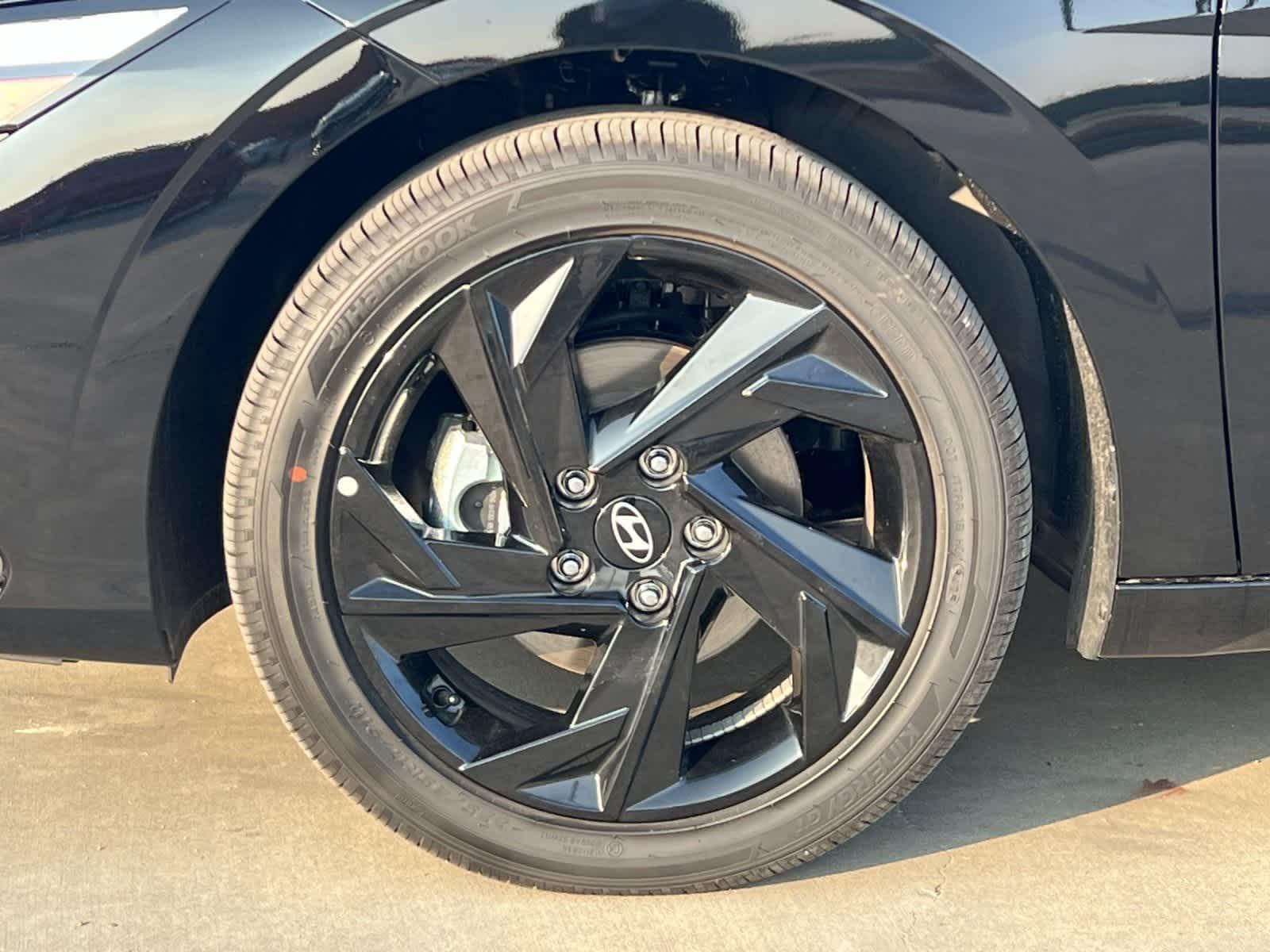 Thumbnail: 2026 Hyundai Elantra - 25