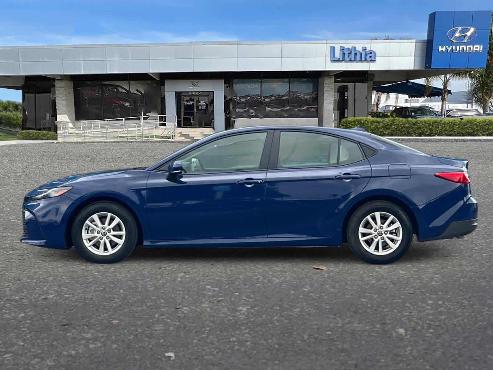 Thumbnail: 2025 Toyota Camry - 5