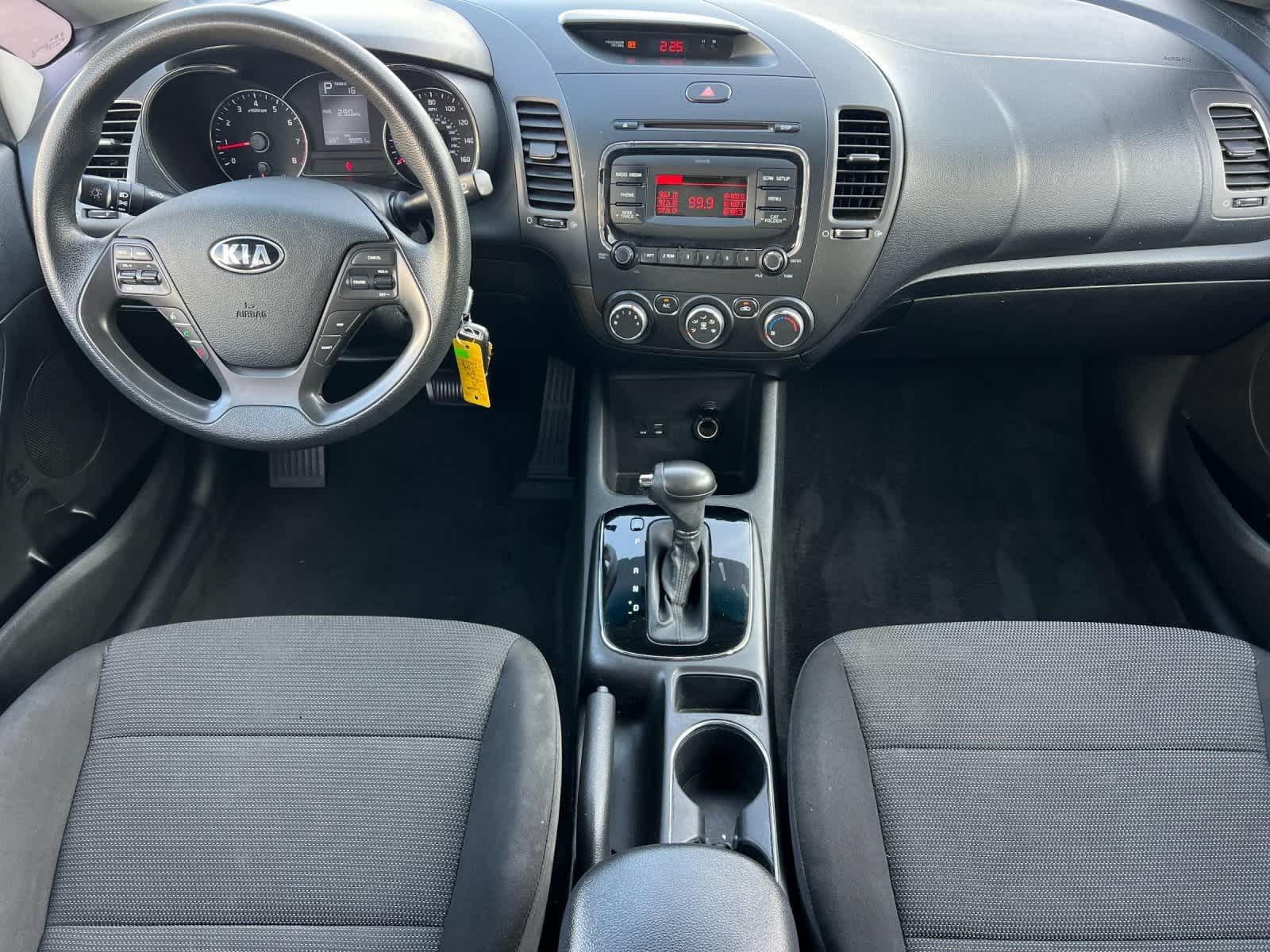 Thumbnail: 2018 Kia Forte - 4