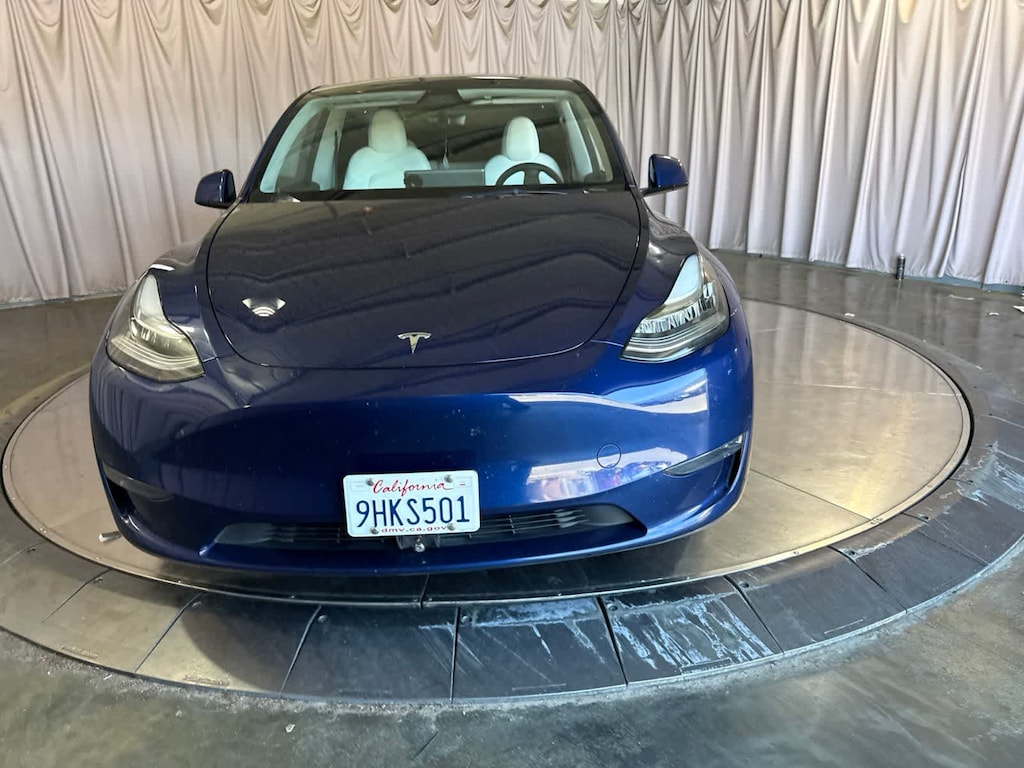 Used 2023 Tesla Model Y Long Range SUV
