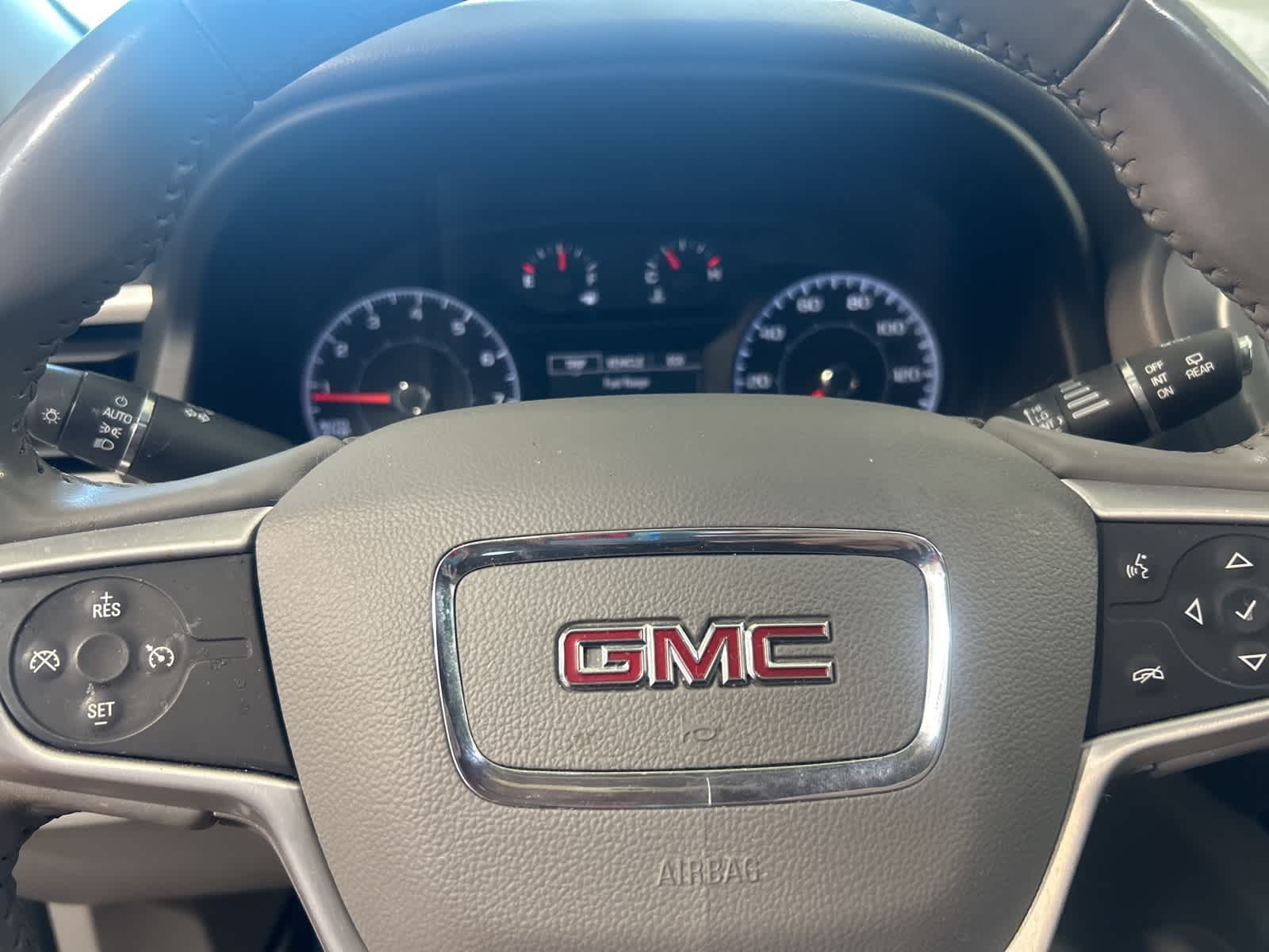Thumbnail: 2017 GMC Acadia - 28