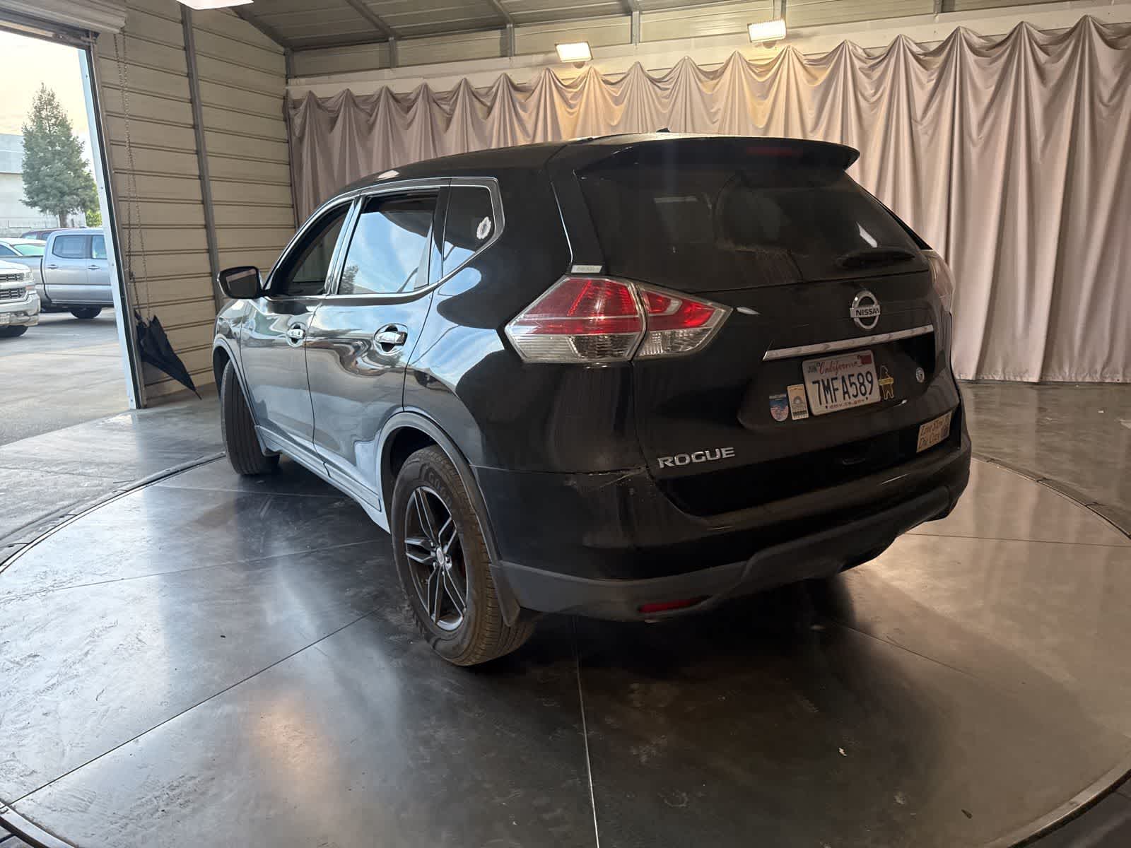 Thumbnail: 2015 Nissan Rogue - 7