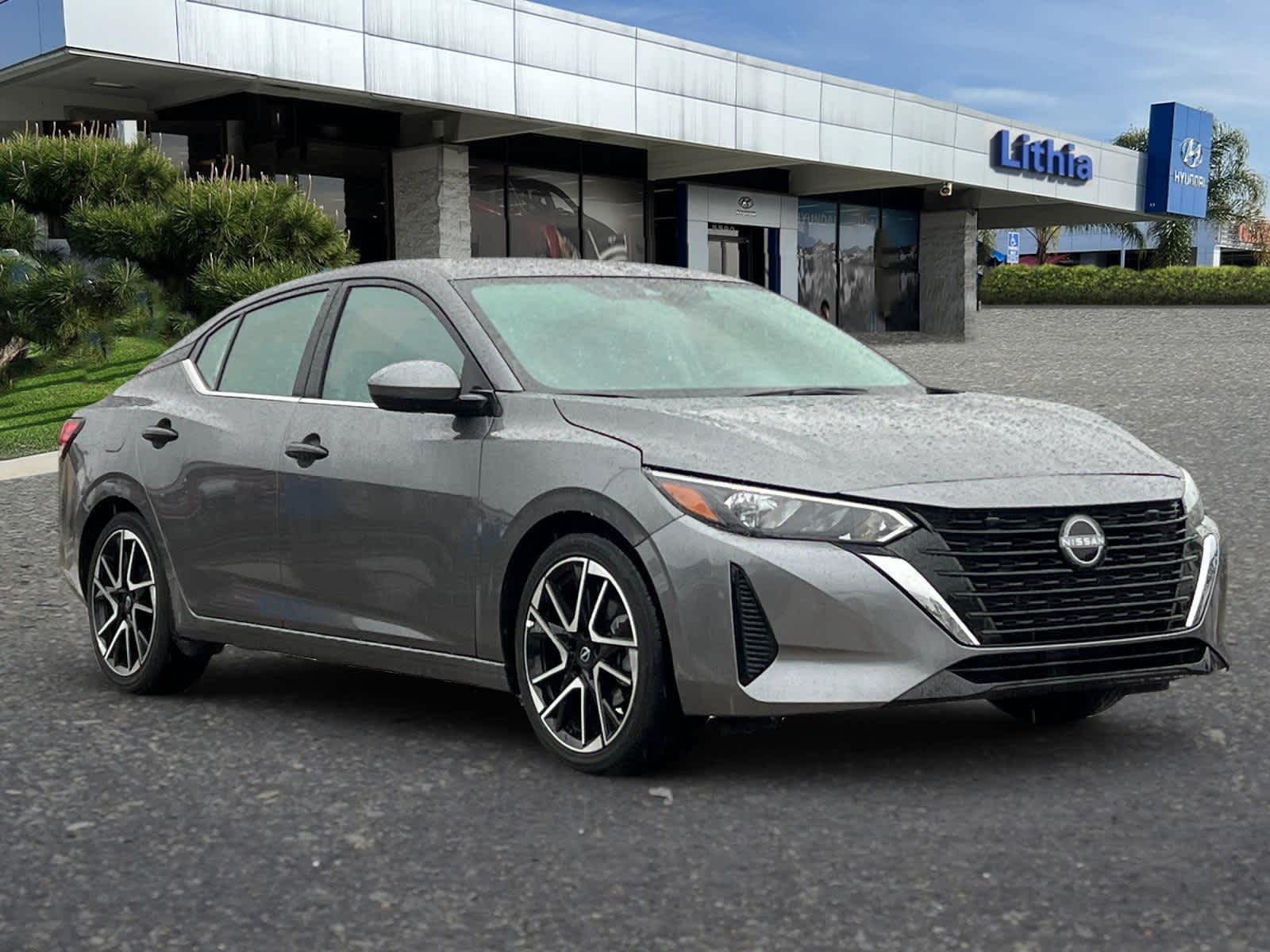 Thumbnail: 2025 Nissan Sentra - 10