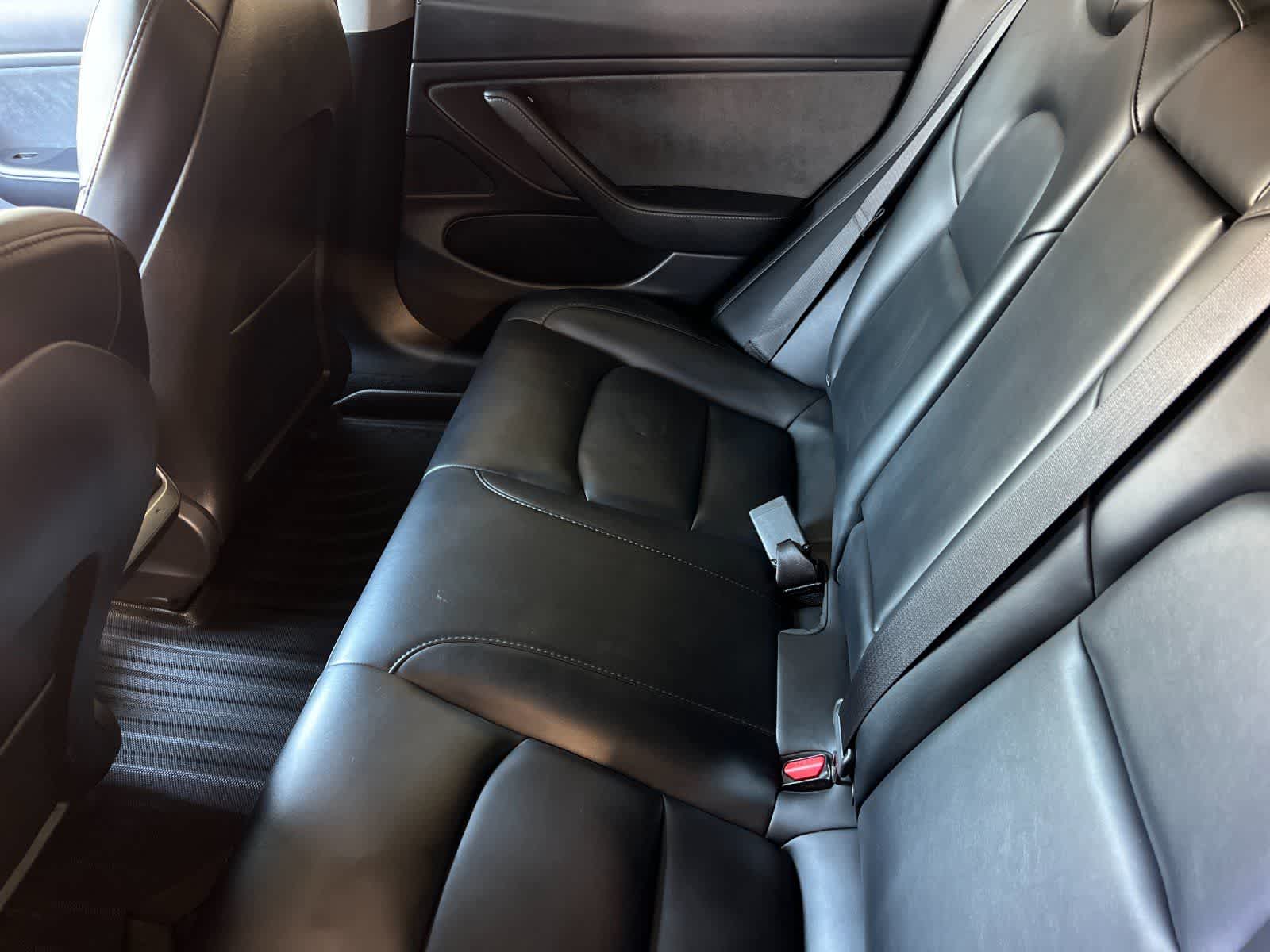 Thumbnail: 2021 Tesla Model 3 - 5