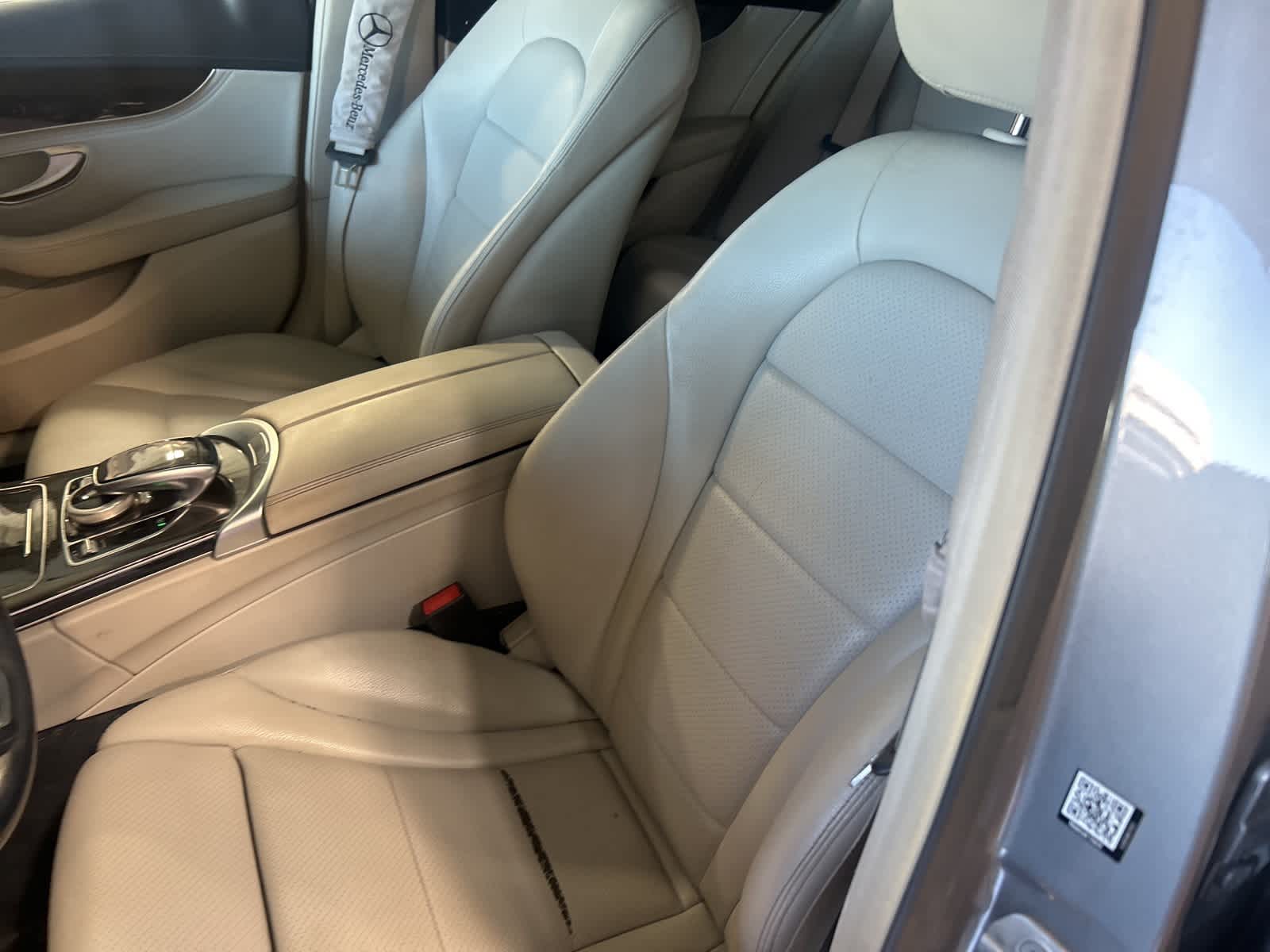 Thumbnail: 2015 Mercedes-Benz C-Class - 25