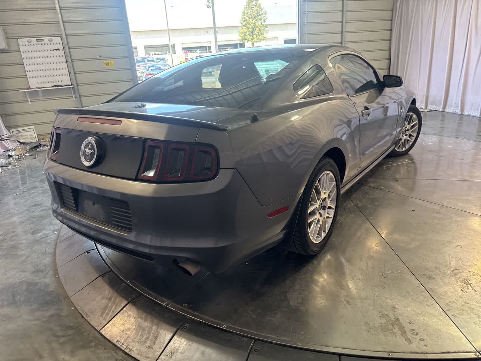Thumbnail: 2014 Ford Mustang - 5
